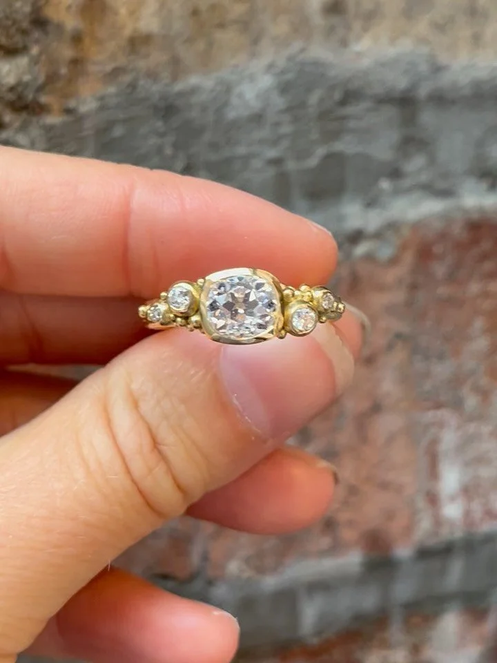 ✨💛 Engagement Rings 💛✨

Planning to propose this year? Now is the perfect time to begin designing and curating your dream ring. Whether you&rsquo;re exploring which stones to choose or looking to incorporate inherited jewellery, I&rsquo;d love to h