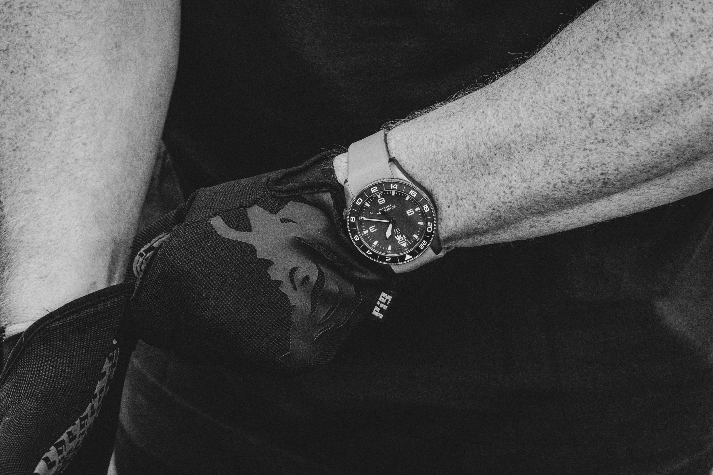 Elliot Brown Holton Auto GMT 101-A20