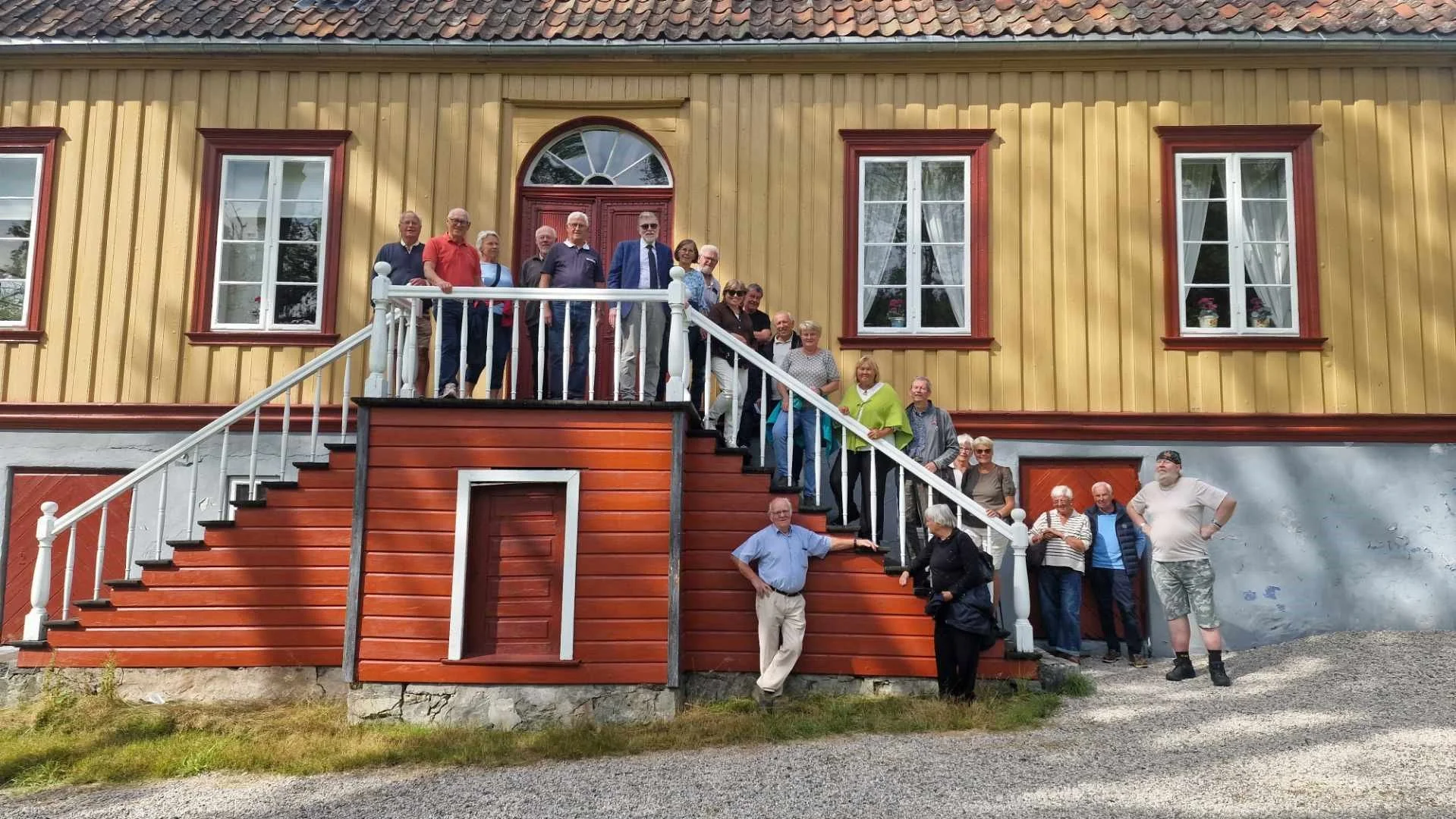 VELLYKKET MEDLEMSTUR TIL DRANGEDAL OG KRAGERØ