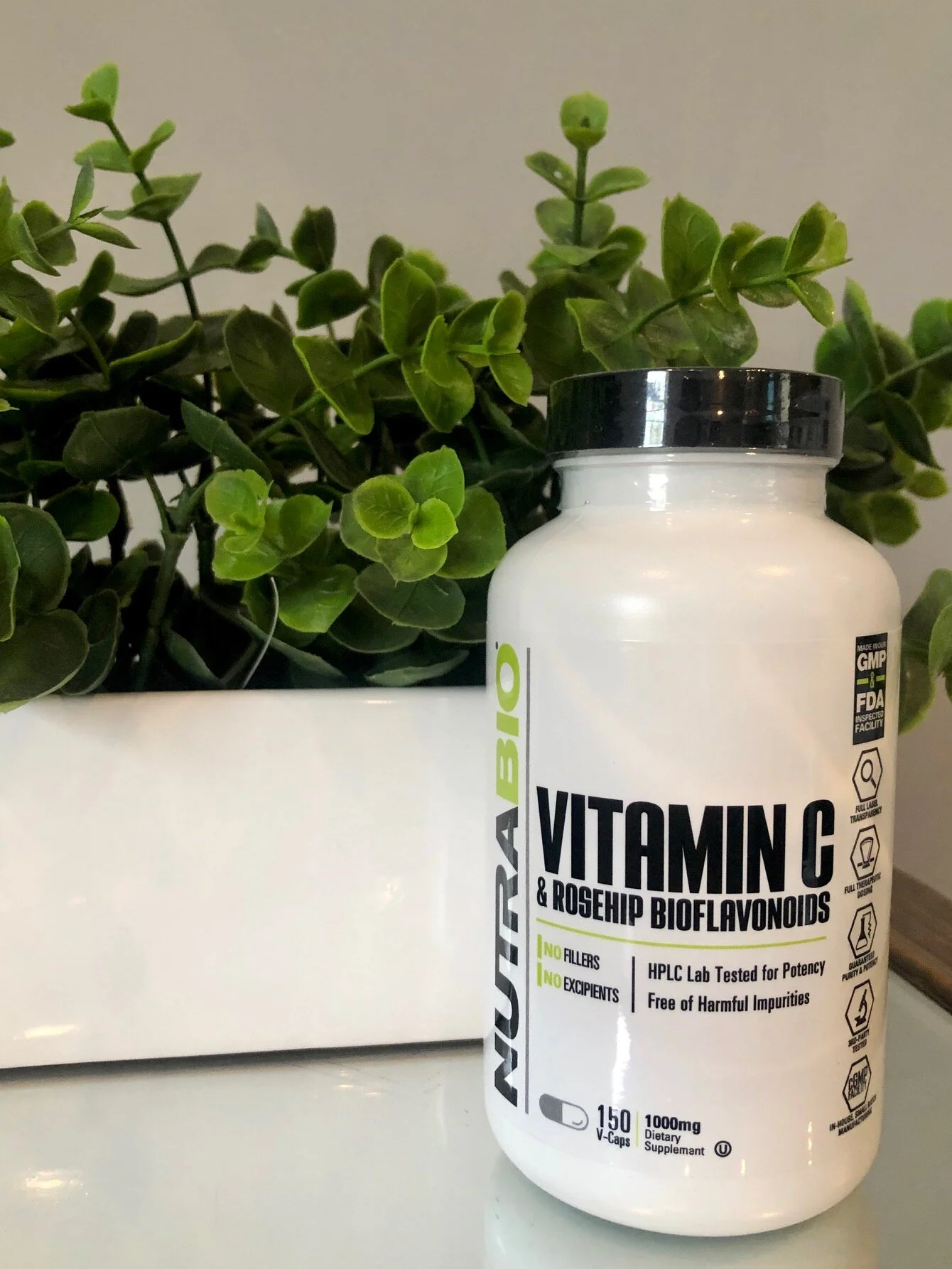 Vitamin C with Rose Hips