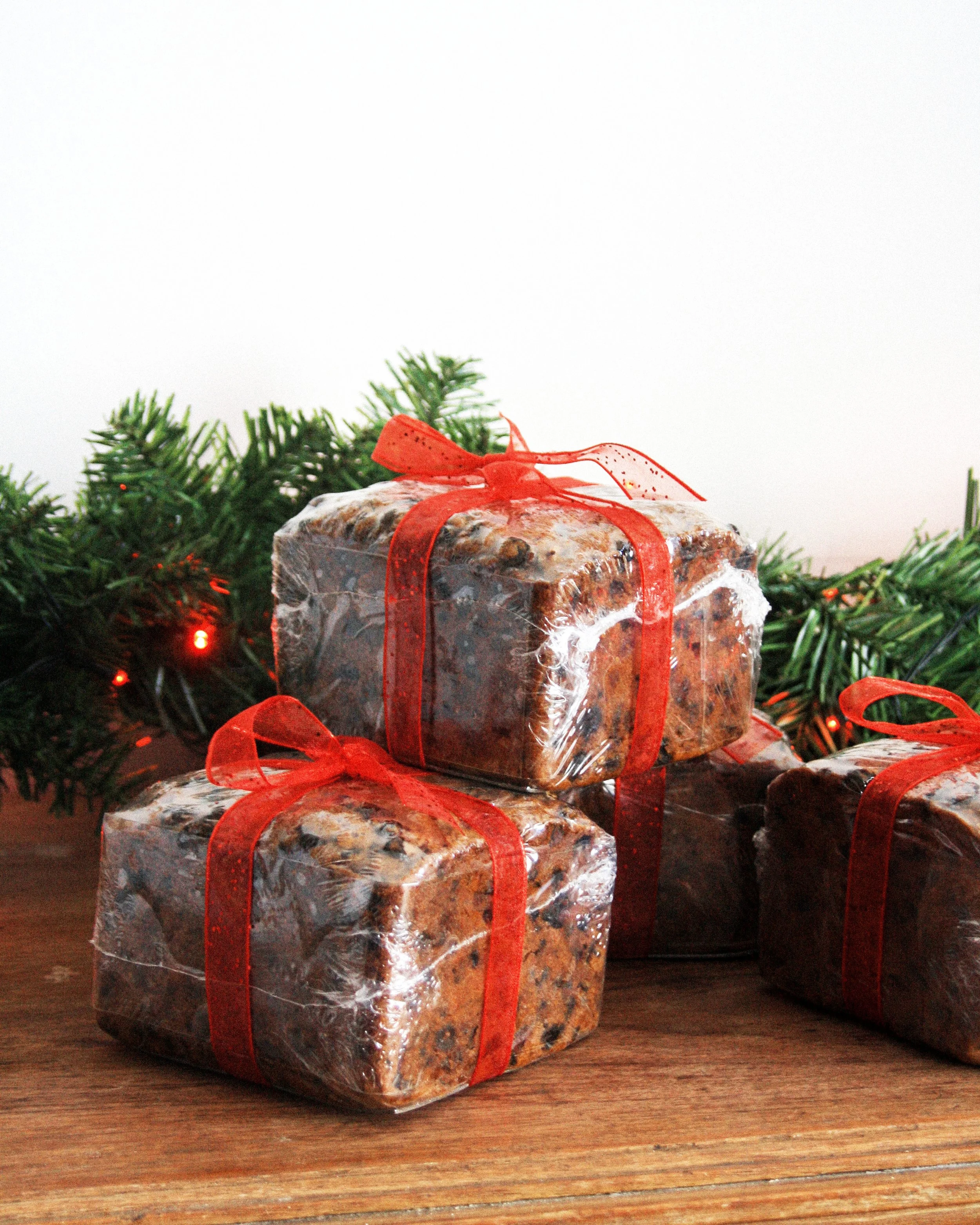 (PRE-ORDER) NAKED CHRISTMAS CAKE
