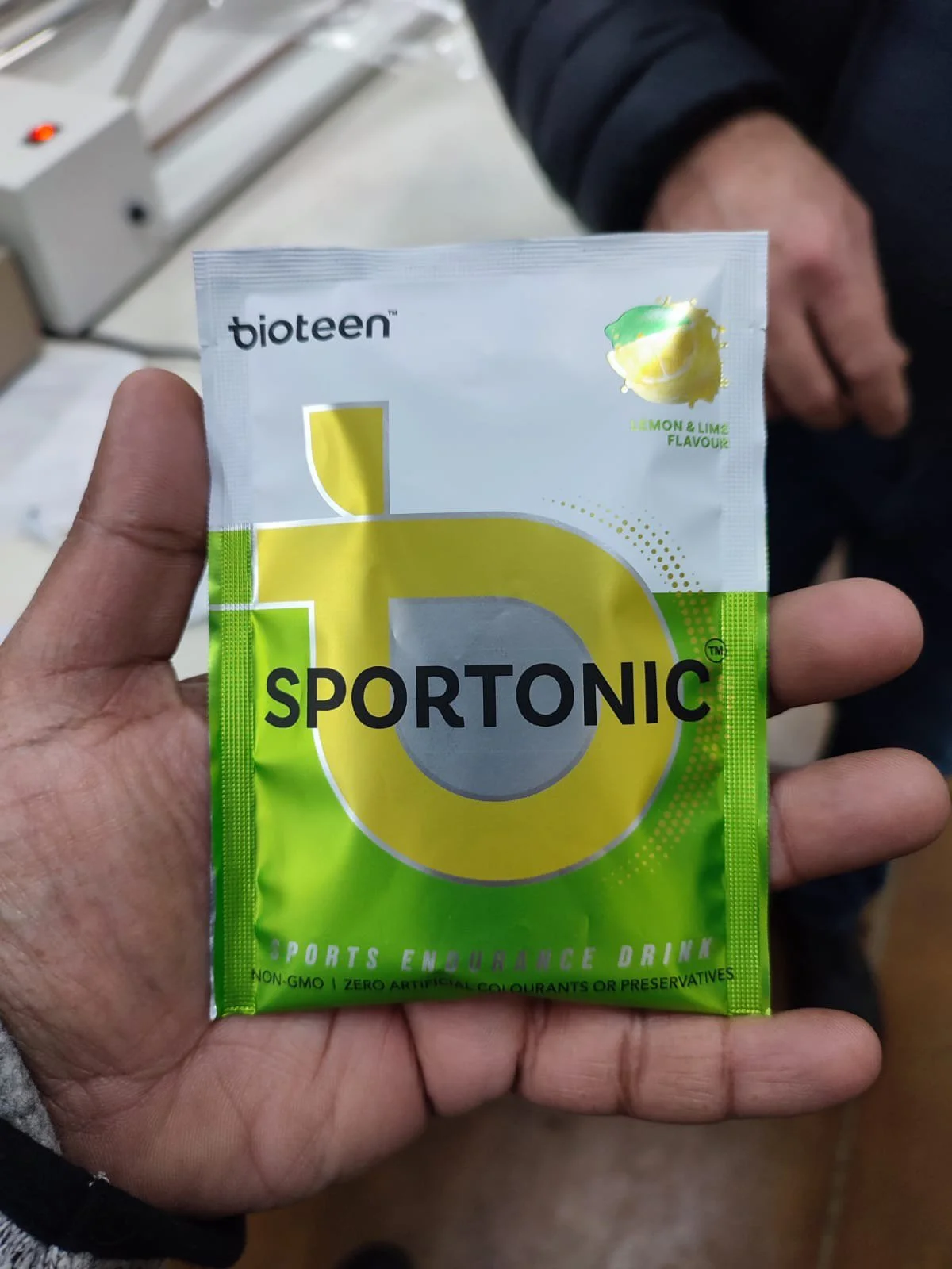 Sportonic mini sachet.jpg