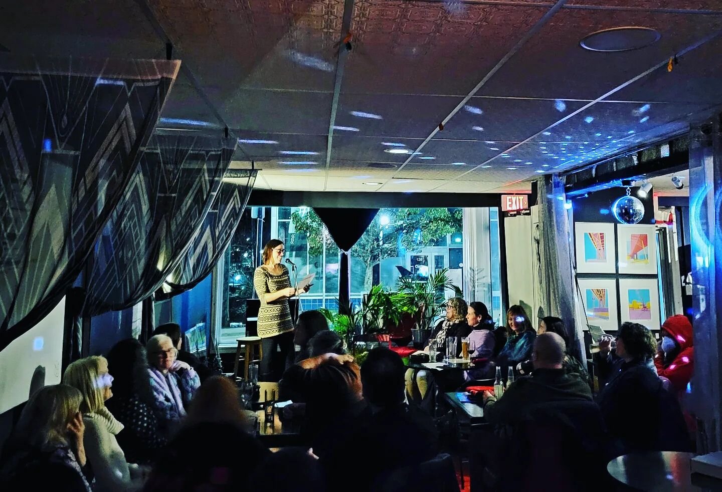 Another packed house for Dart Speak, our writer's open mic night presented in collaboration with the Tuft's Cove Writers' Collective. 

Thanks to all who came out for the eve! And special thanks to @lindseyharringtonwriter 

Stay tuned for the date o