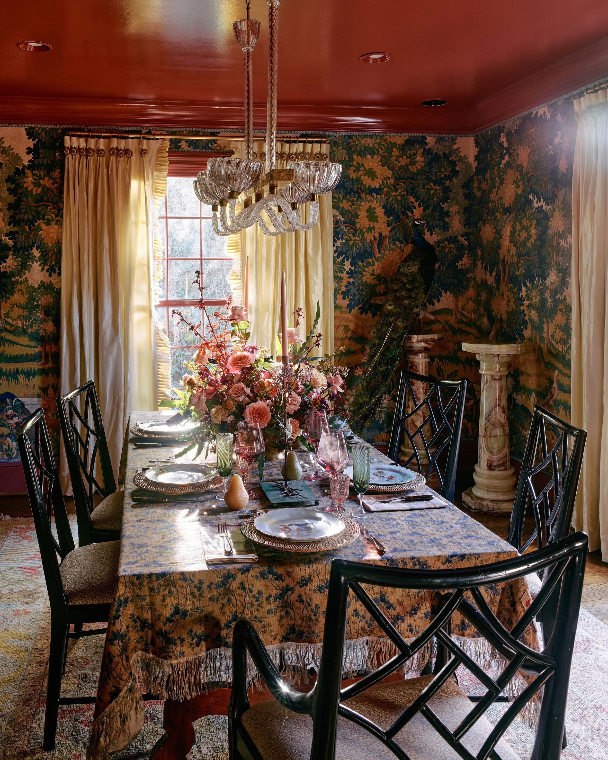 HofH-wallpaper-left bank-multi-dining room.jpeg