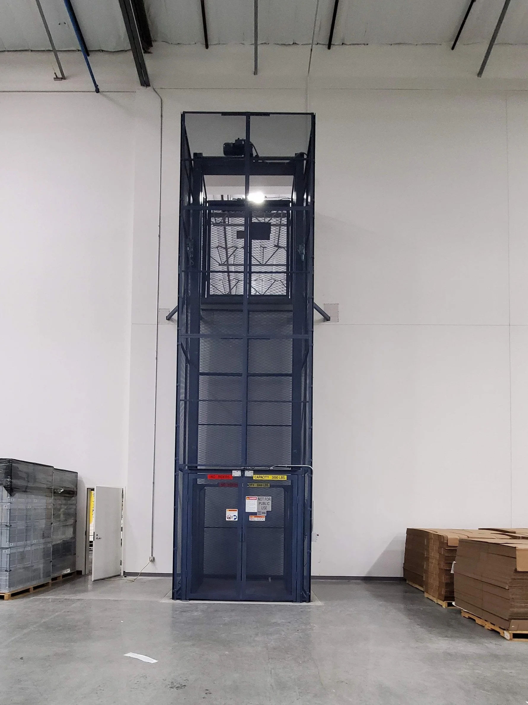 Vertical Reciprocating Conveyors & In-Plant Lifts