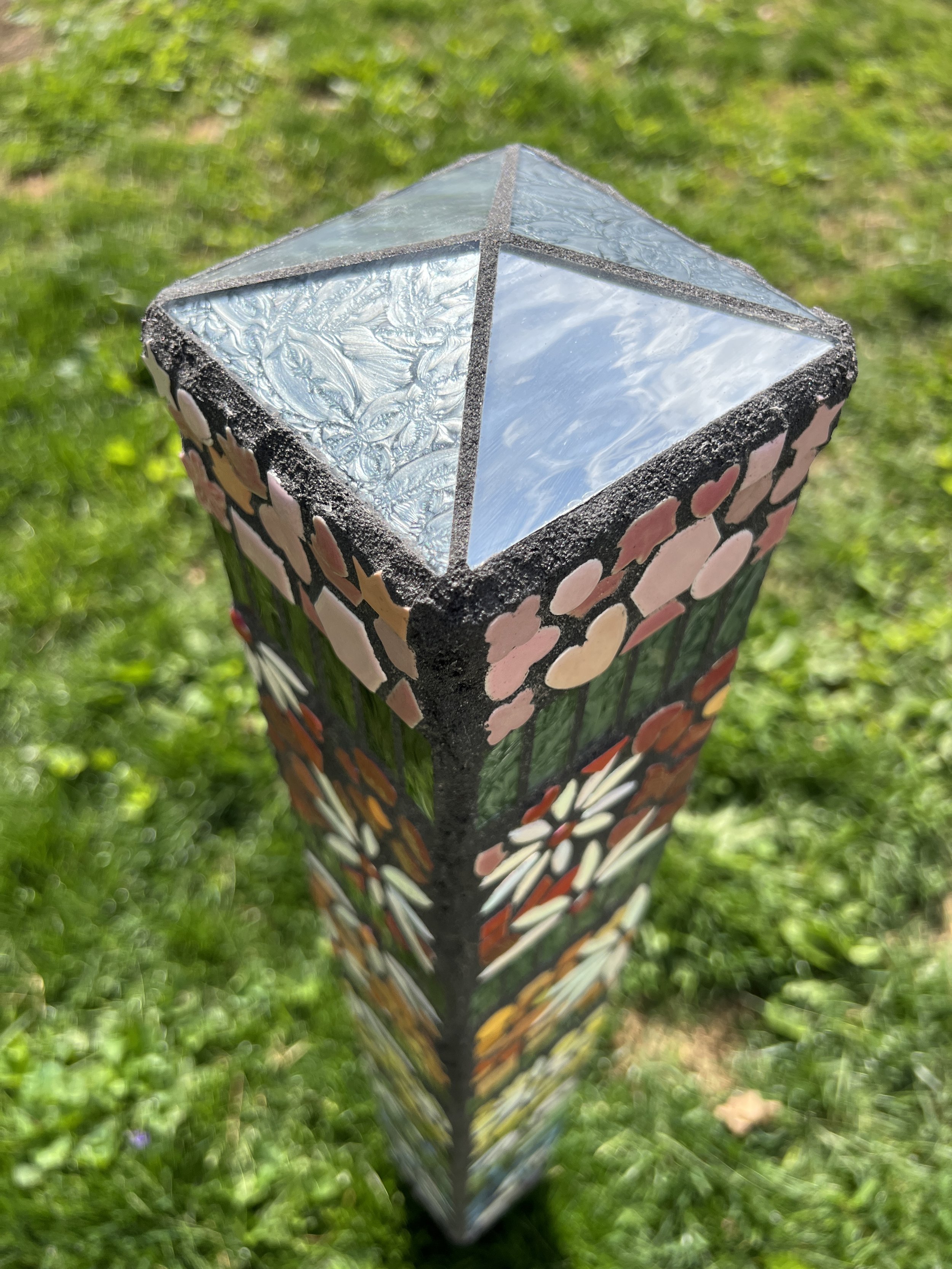 Art pole-1.JPG
