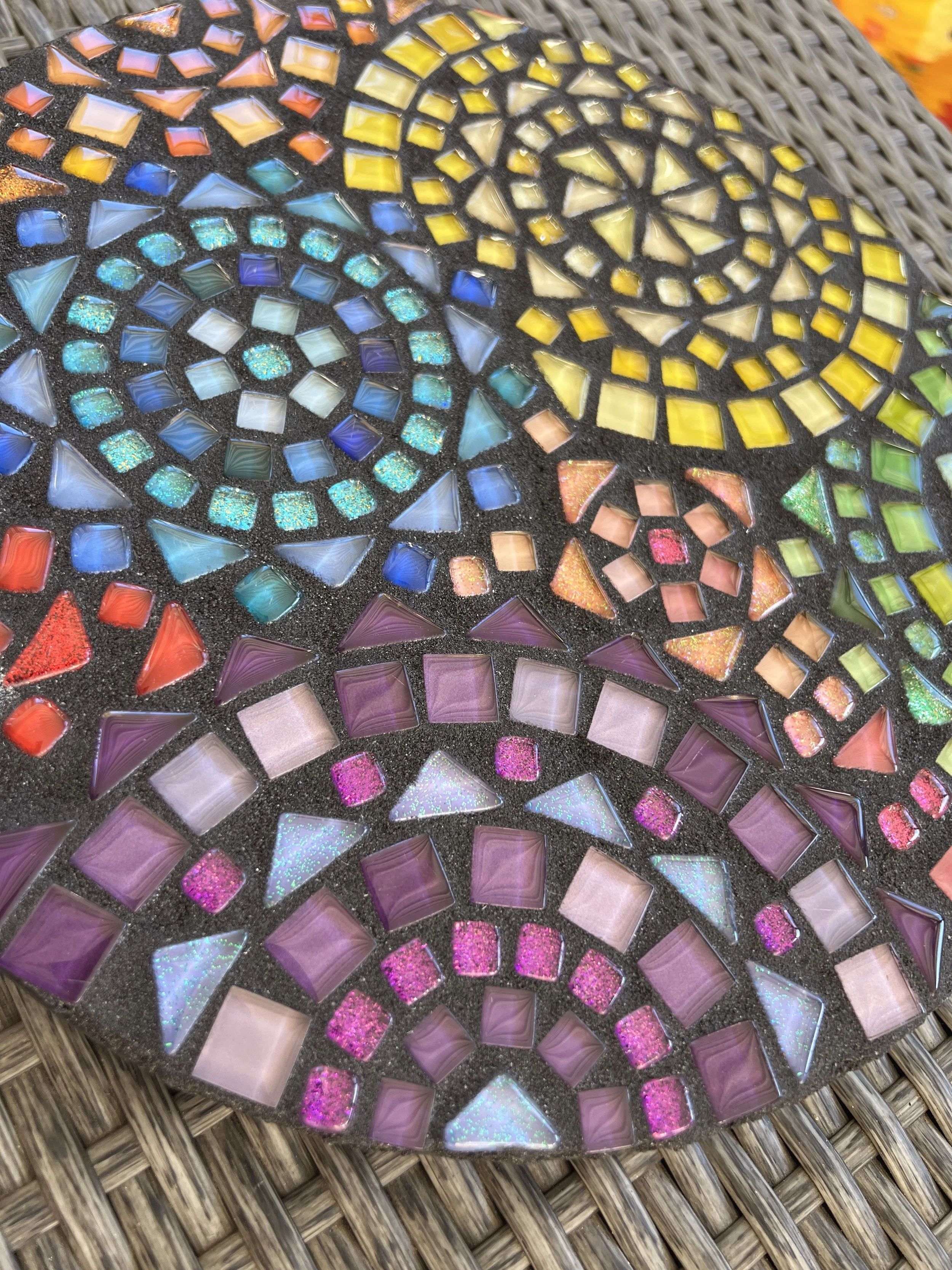 Mandala lazy susan-2.JPG