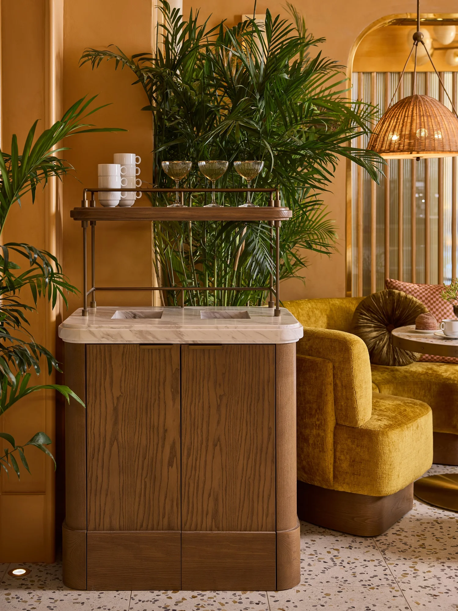 CAFE GOLDIE — Adean Studios