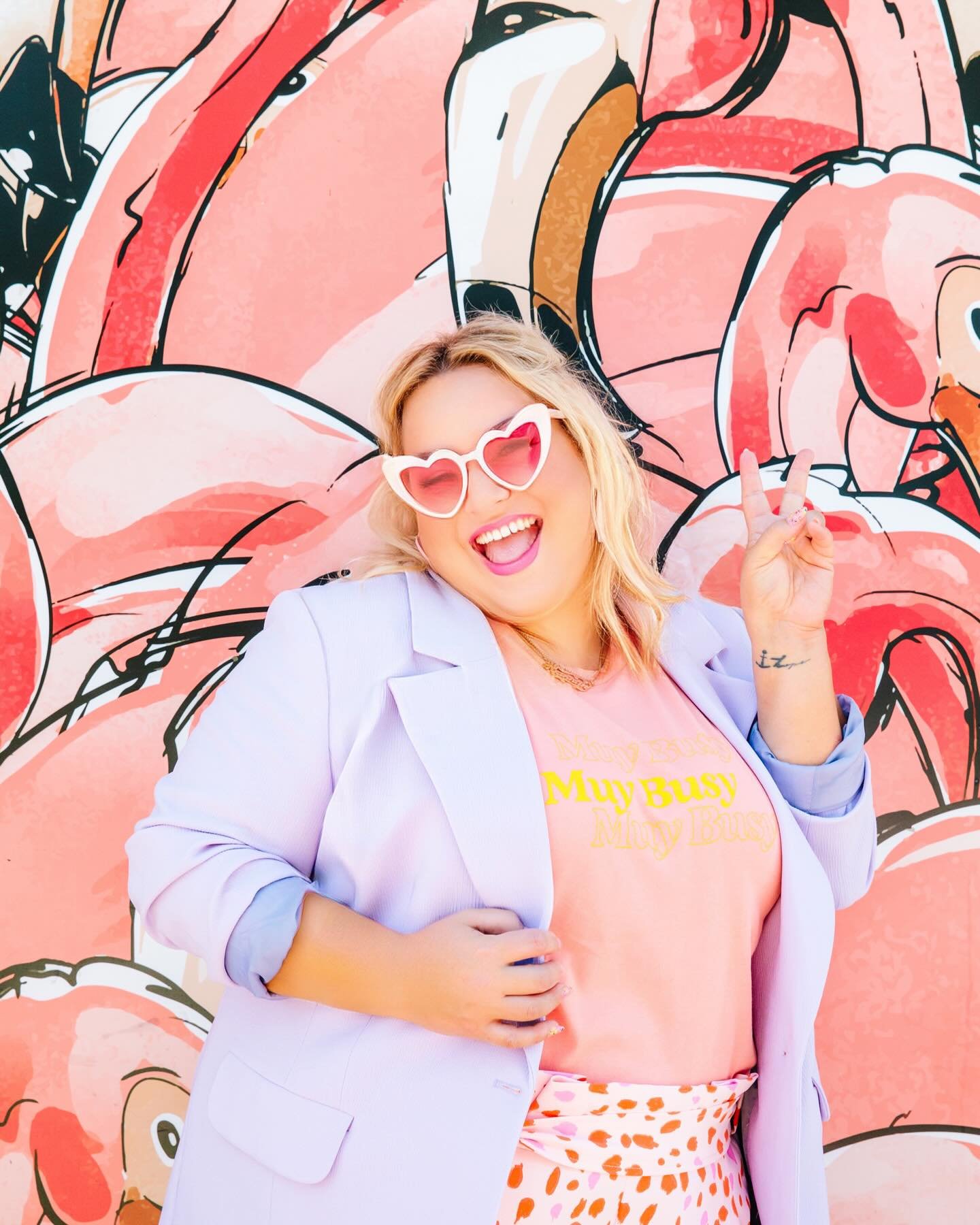 Interrupting your scrolling to let you know....📣
⠀⠀⠀⠀⠀⠀⠀⠀⠀
You are seen.
You are valued. 
You are loved. 
⠀⠀⠀⠀⠀⠀⠀⠀⠀
Now go do the thing you put on earth to do! 🌎✨
⠀⠀⠀⠀⠀⠀⠀⠀⠀
Cheering you on today + always! 🎉💕

Photo credit: @amanda_julca 📸💛