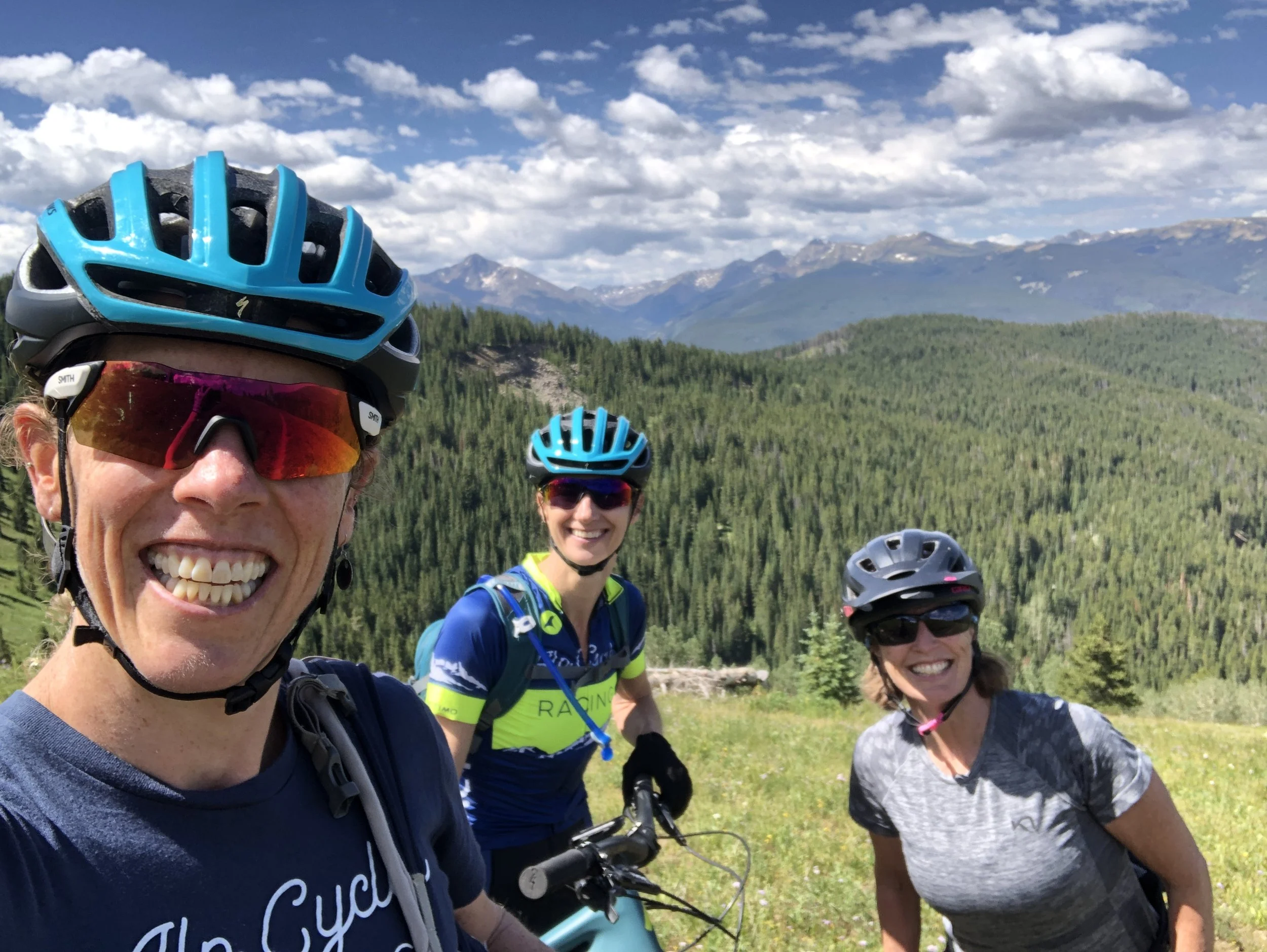 Women’s MTB Ride to Bus