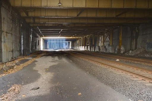 A photo inside the Freedom Tunnel, showing room for 4 tracks.
