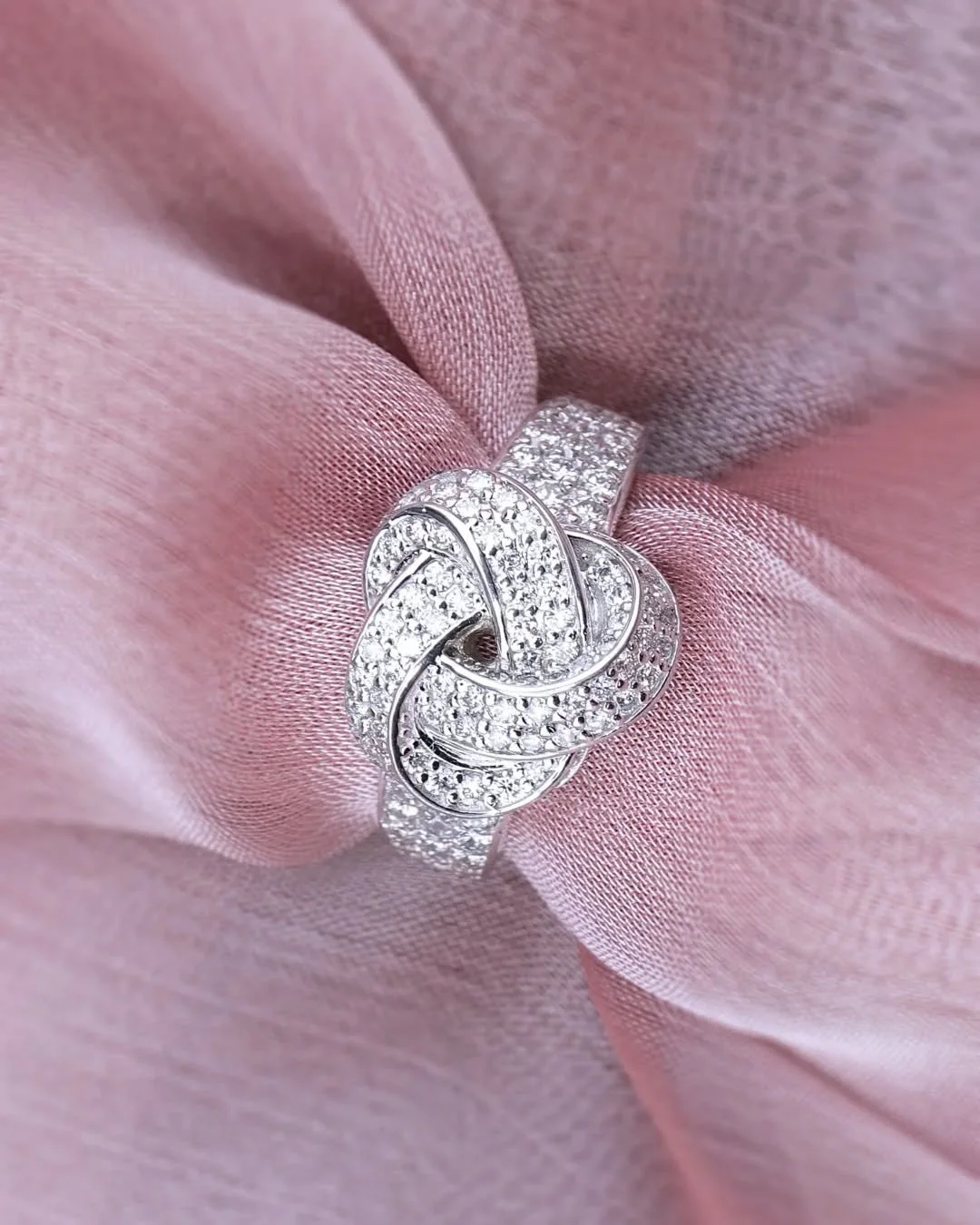 A bespoke commission inspired by the timeless knot motif &mdash; a symbol of unity, love, and lasting connection.

Each design begins with a client&rsquo;s story, and my role is to translate meaning into form.
This piece carries a quiet strength in i