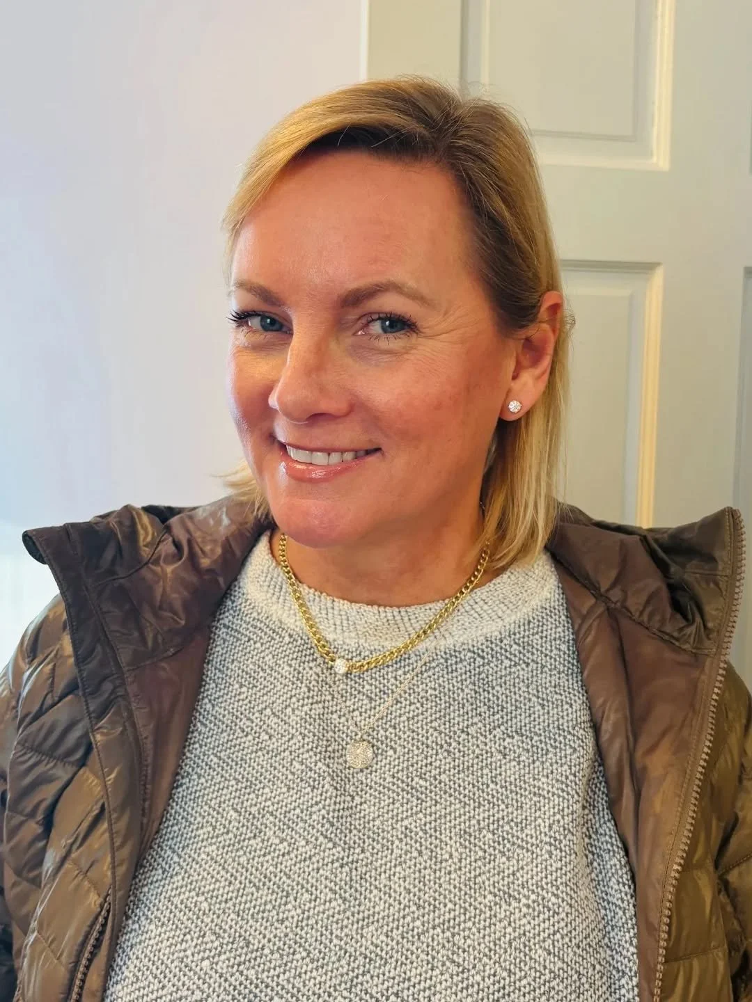 Original pendant &rarr; Solo Cuban necklace. Broken jewelry doesn't need to be left unworn, it can be revived!

Same stones, completely new design.

#jewelryredesign #cubanchains #heirloomjewelry #ModernHeirlooms #nycjeweler