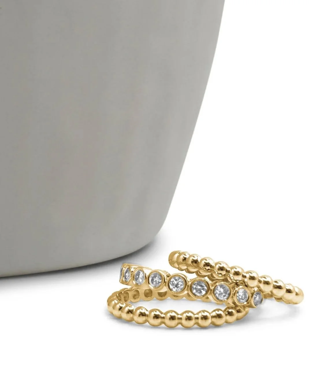 Not every heirloom feels like you. @jennifersivitz had a ring that was passed down to her, but she never wore it once. It held history, sentiment&hellip; but it never felt like something she&rsquo;d actually wear. So instead of leaving it in a box, w