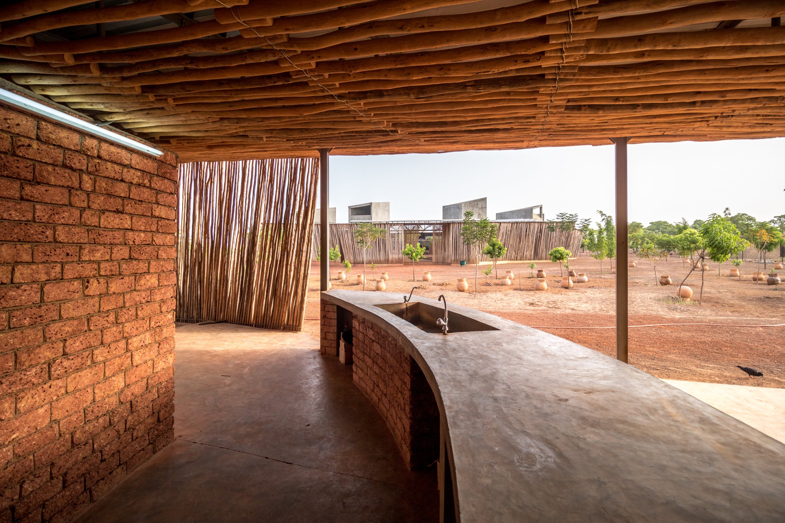 079_Lycée Schorge_kitchen_image by Andrea Maretto for Kéré Architecture.jpg