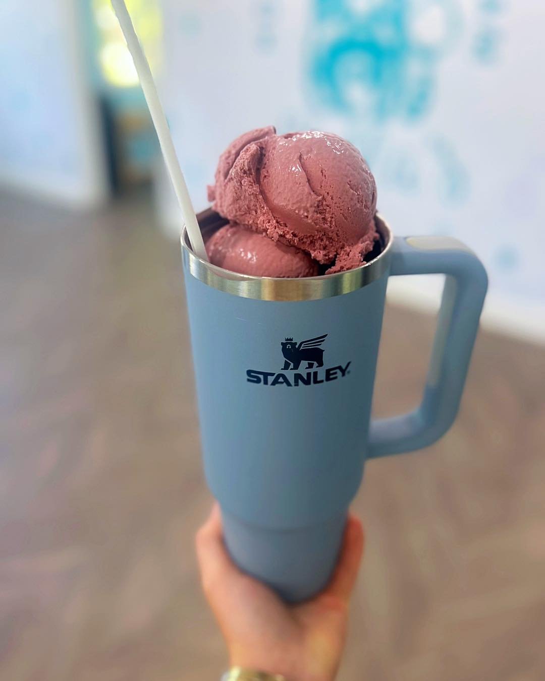 May the 4th be with you&hellip;..and your tumbler at &ldquo;Stuff Your Stanley&rdquo; at Stella&rsquo;s! See you tomorrow!

🍦From 12-5
🍦Any clean tumbler 32-40oz
🍦4 scoops for $10.49 plus tax