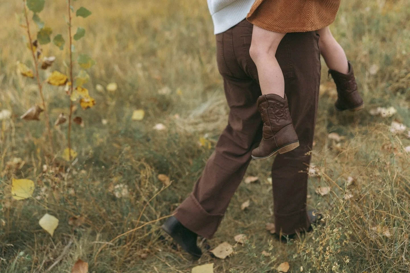 Galleries are being sent left, right and center!! And I&rsquo;m gearing up for the quieter months as temperatures drop and the sun sets before dinner time. 😭😭

I do love the seasons though and honestly I think having a kid now will help me find the