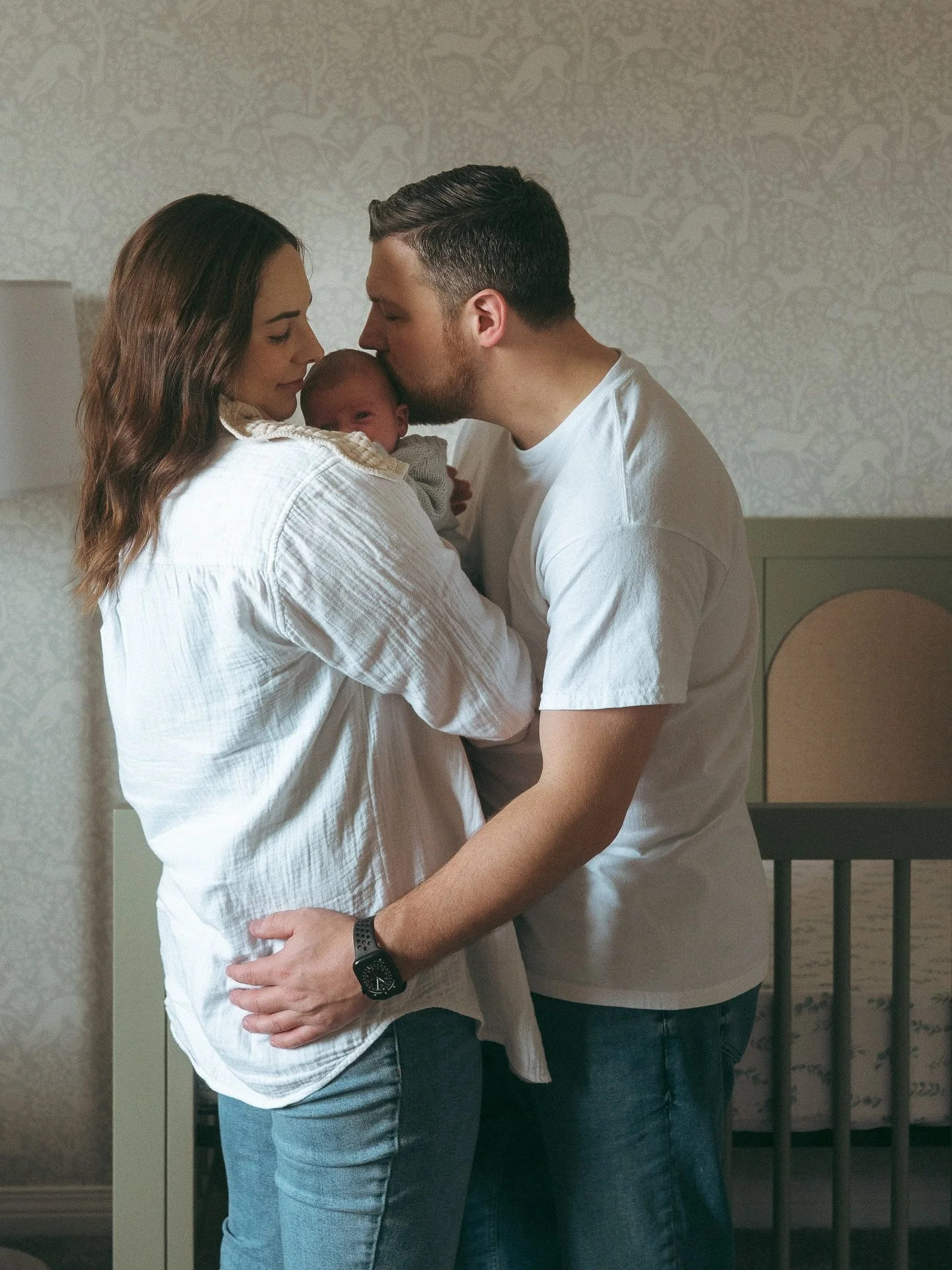 Newborn to 9 months and then suddenly it&rsquo;s been one whole year since this family welcomed their first baby. 

Becoming a parent reshapes you like nothing else ever could, and I am soo grateful to photograph and witness not only the growth of so