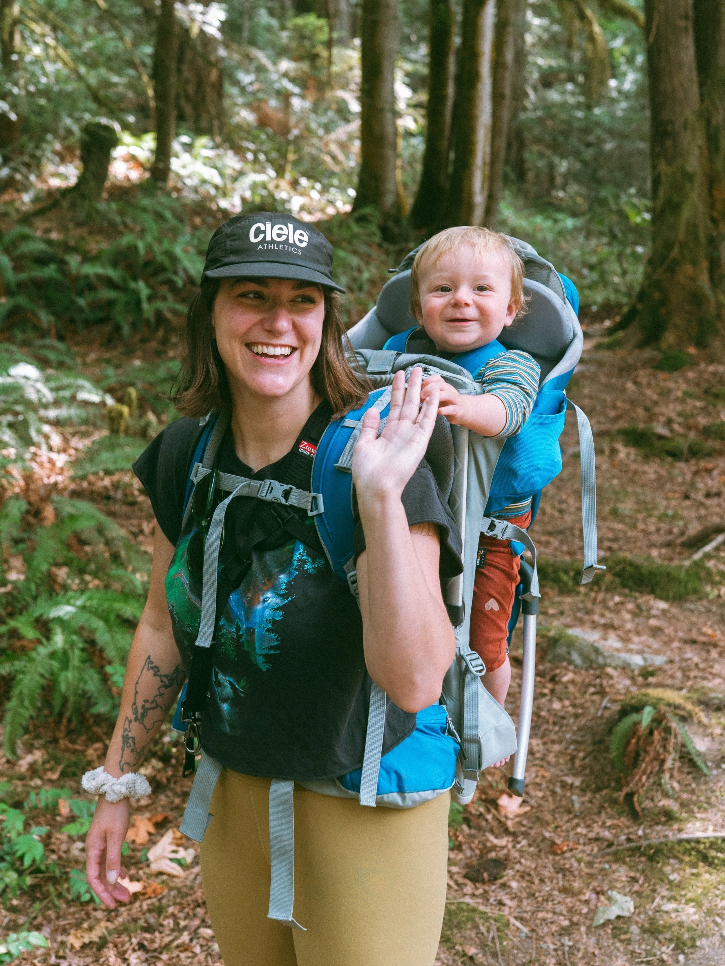 Currently defrosting in my backyard and thinking of summer days like this ahead. It&rsquo;s wild to look back at photos from the summer. The jump from 12 months to 18 months is huge! 

Shoutout @underwoodworks__ for the photo 😘
