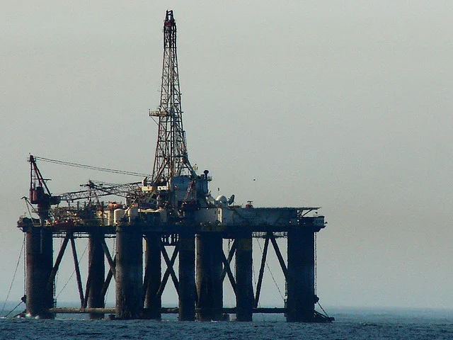 Does Plunging Oil Portend Recession?