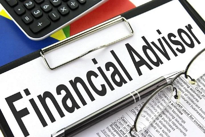10 Questions to Ask a Financial Professional