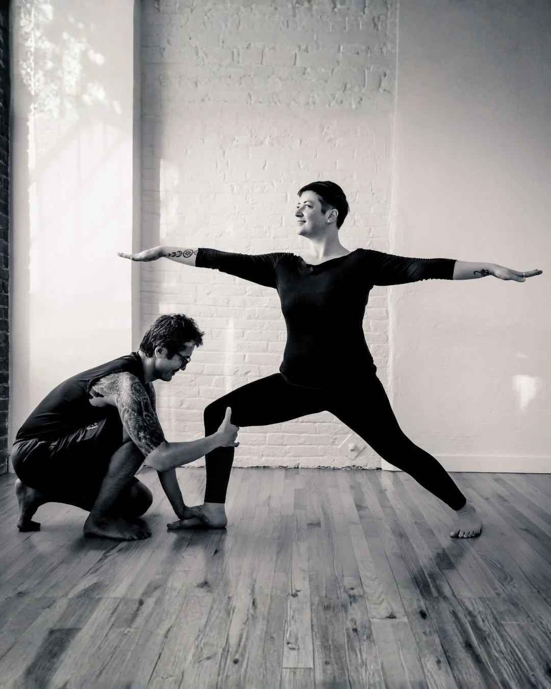 Assisting, like teaching, is a craft 🤲 For over a decade, our Art of Assisting weekend immersion has been offered for anyone looking to deepen their understanding of physical asana. 

Led by Masaaki Okamura, Kate Heffernan, and Ally Hines, this upco