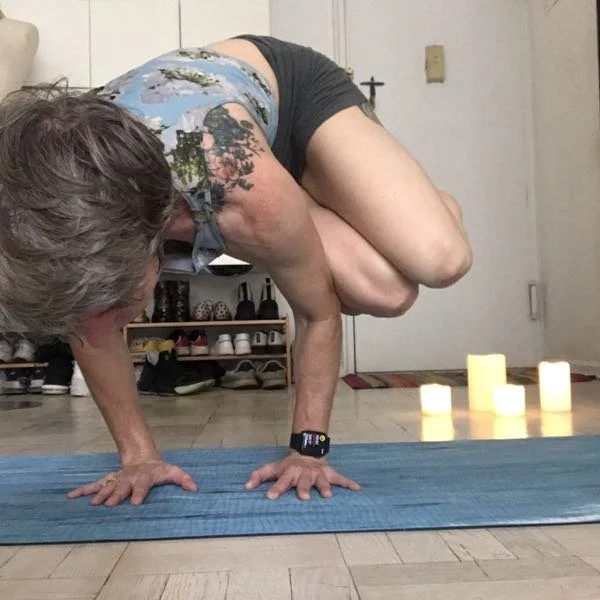LIVESTREAM 60 mins yoga: Core in all ways