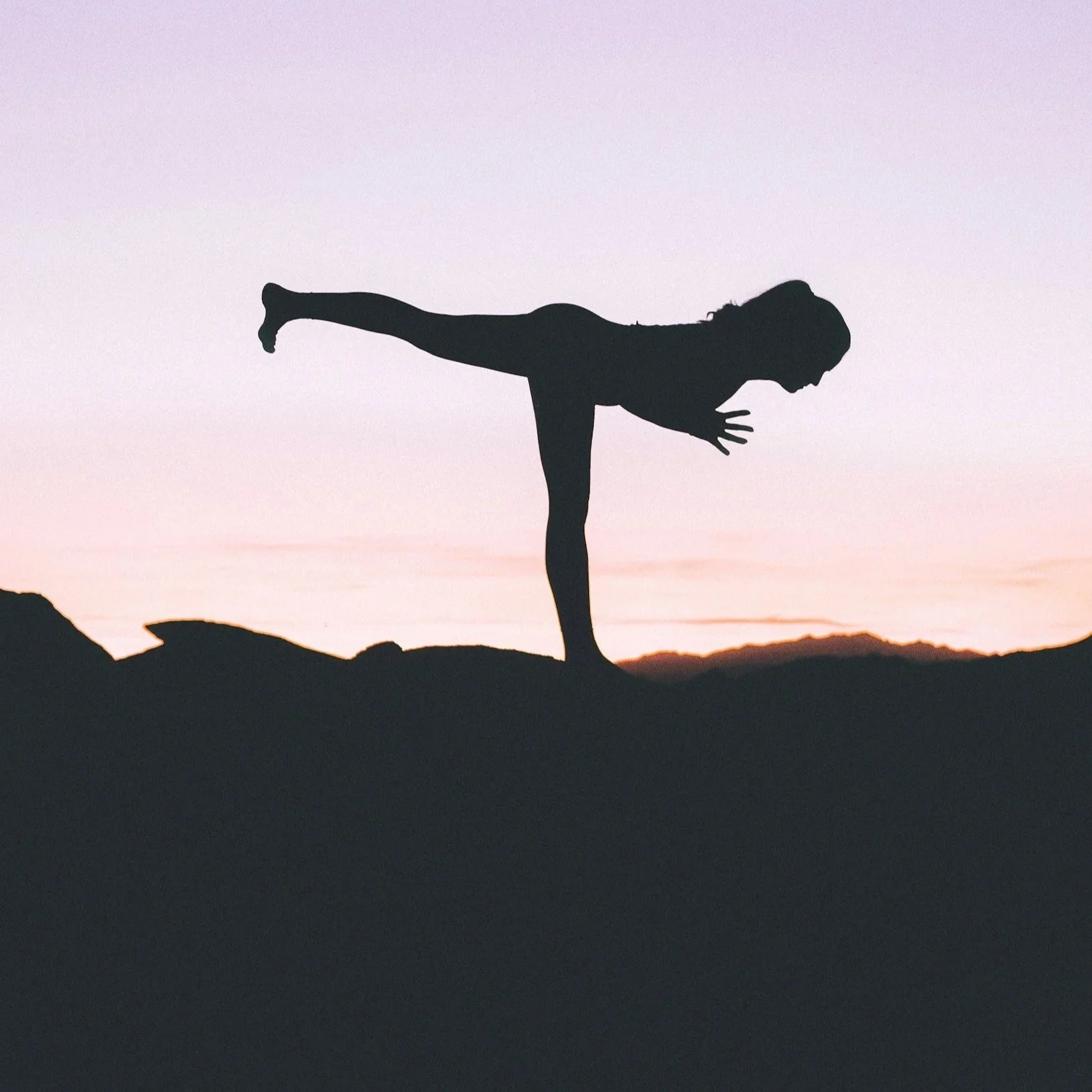 LIVESTREAM 60 mins yoga: Legs and Feet