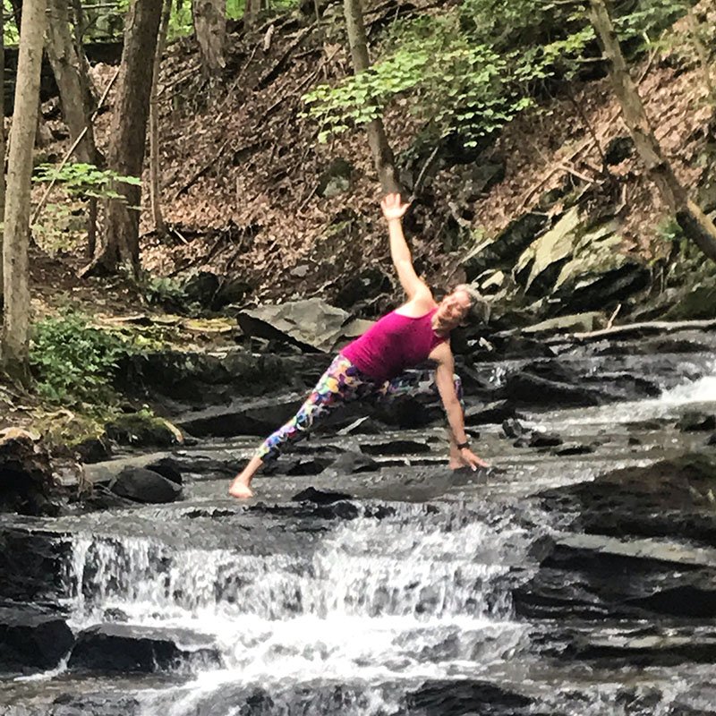 LIVESTREAM 60 mins yoga: Heart openers