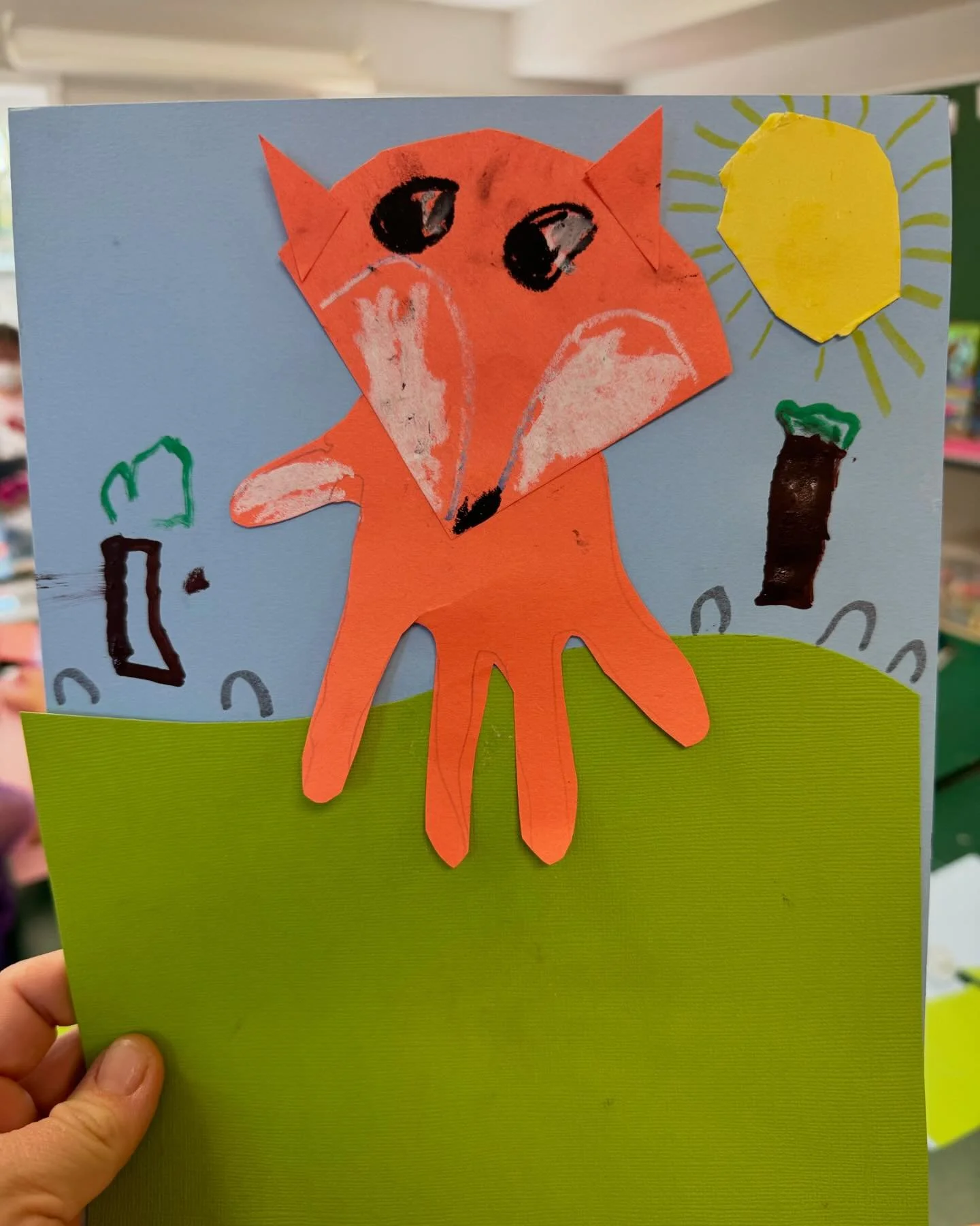 Impromptu kindergarten fox collages on our half day yesterday. The fox is the mascot of the school I am working at 🧡🦊🧡