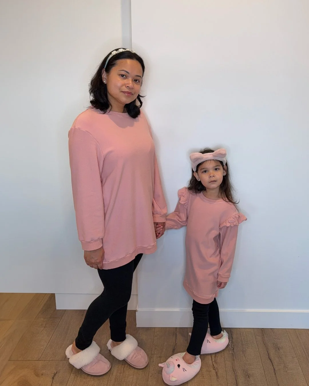 When "Mom, make me a dress" turns into "Mom, let's match." #isewmyownclothes #sustainablefashion

Supporting Canadian businesses 🍁
Pattern: Jasmin Duo Sweatshirt + Dress @ikateecouture
Fabric: Bamboo fleece, papaya @discoveryfabr