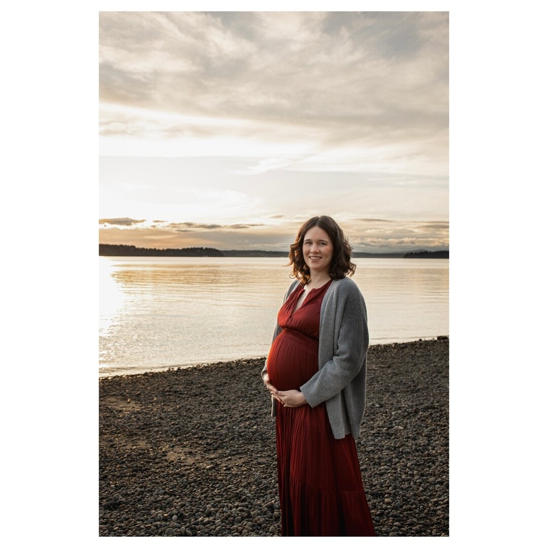 A little before and after magic!

(Swipe for the before)

&mdash;

#seattlefamilyphotographer #seattlenewbornphotographer #seattlematernityphotographer #seattlephotographer #burienfamilyphotographer #westseattlefamilyphotographer #seattlemoms #pnwfam