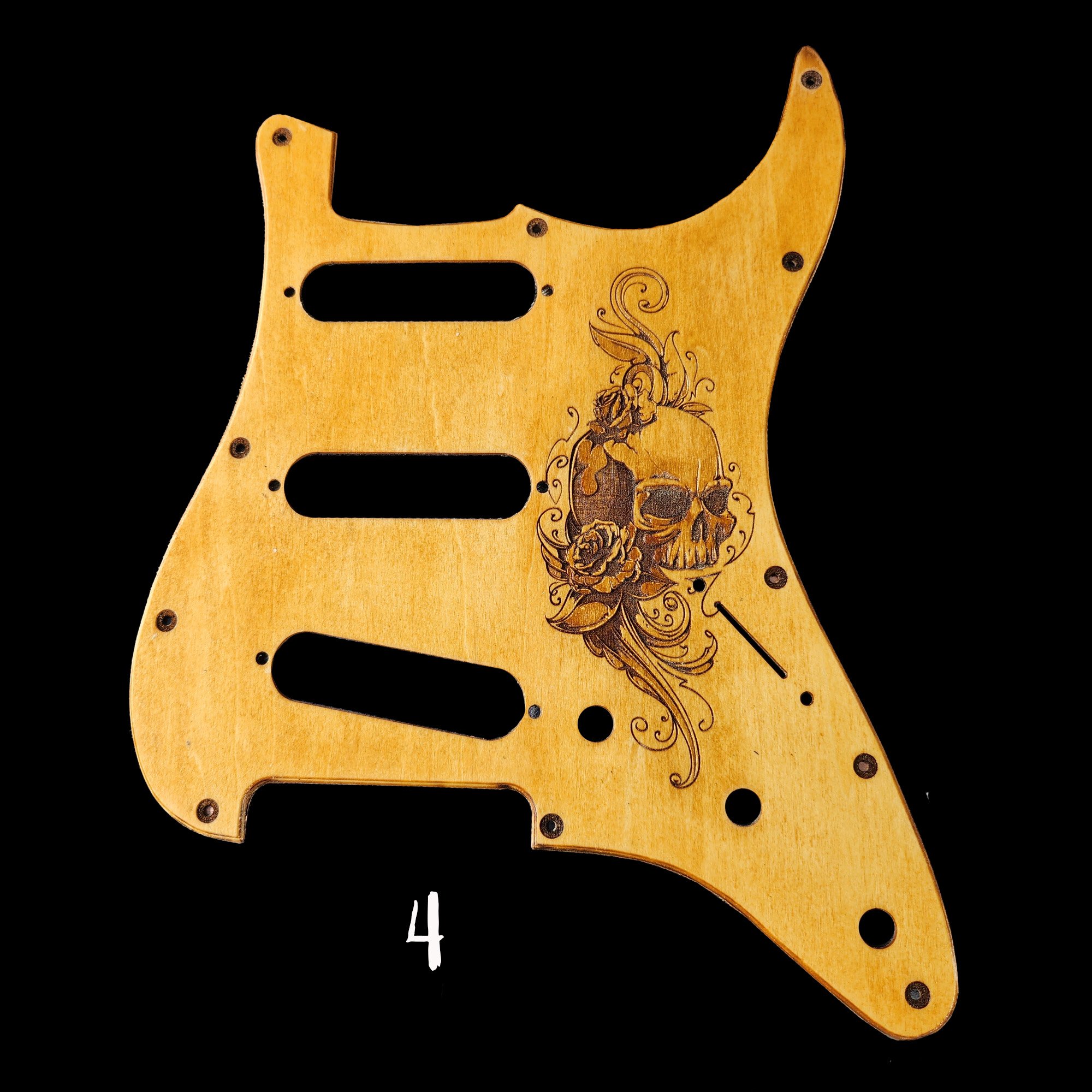 skull_pickguard.jpg