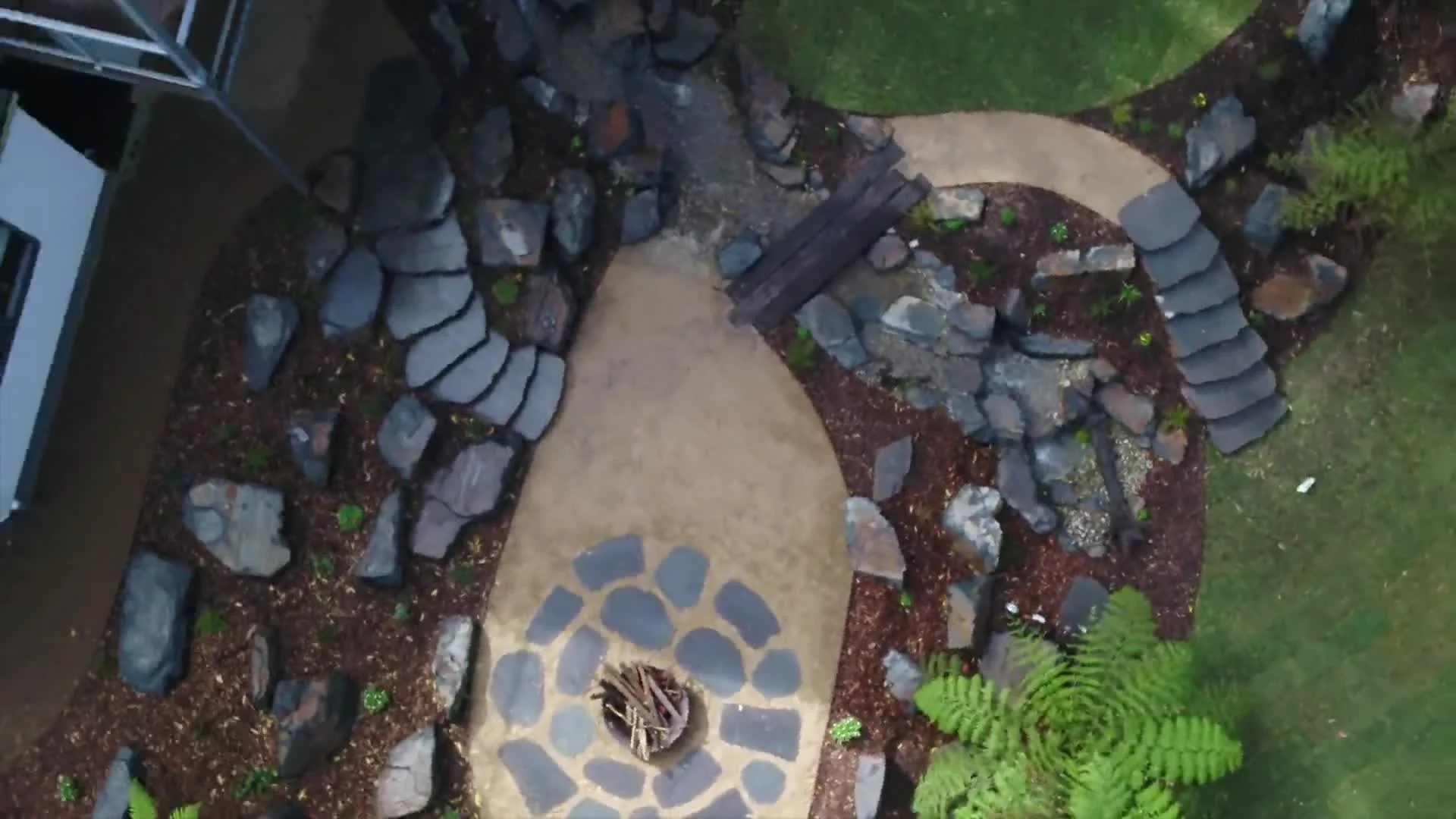 REACH ROCK ART