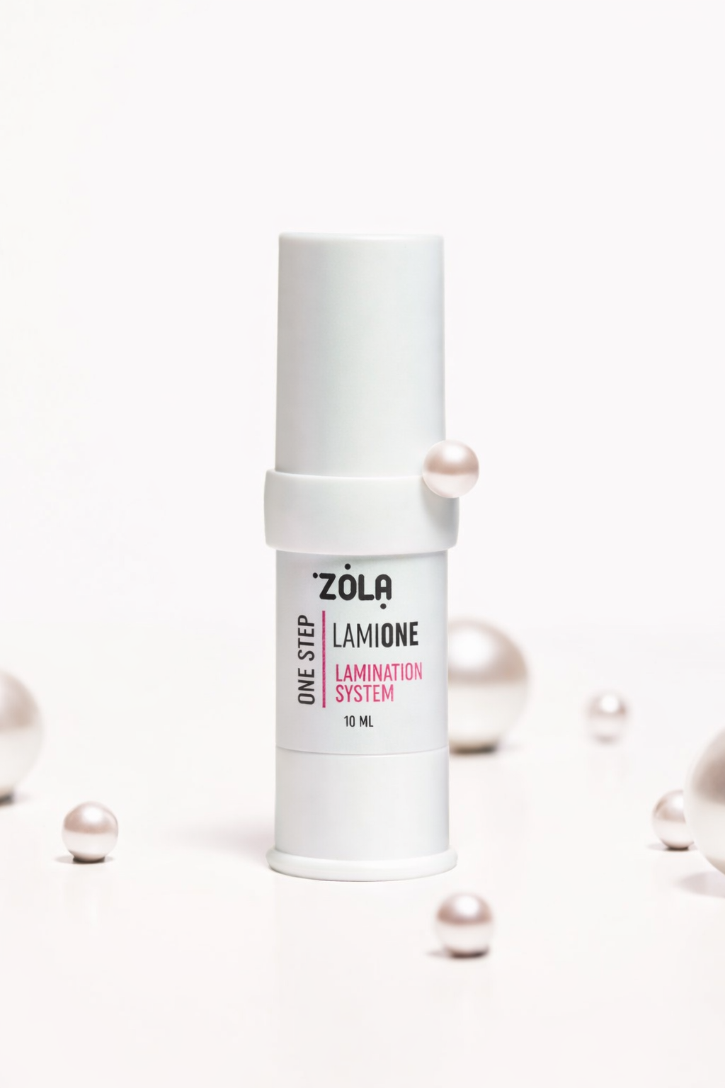 Professional salon use of ZOLA LAMIONE One Step Lamination System for eyebrow and lash treatments
