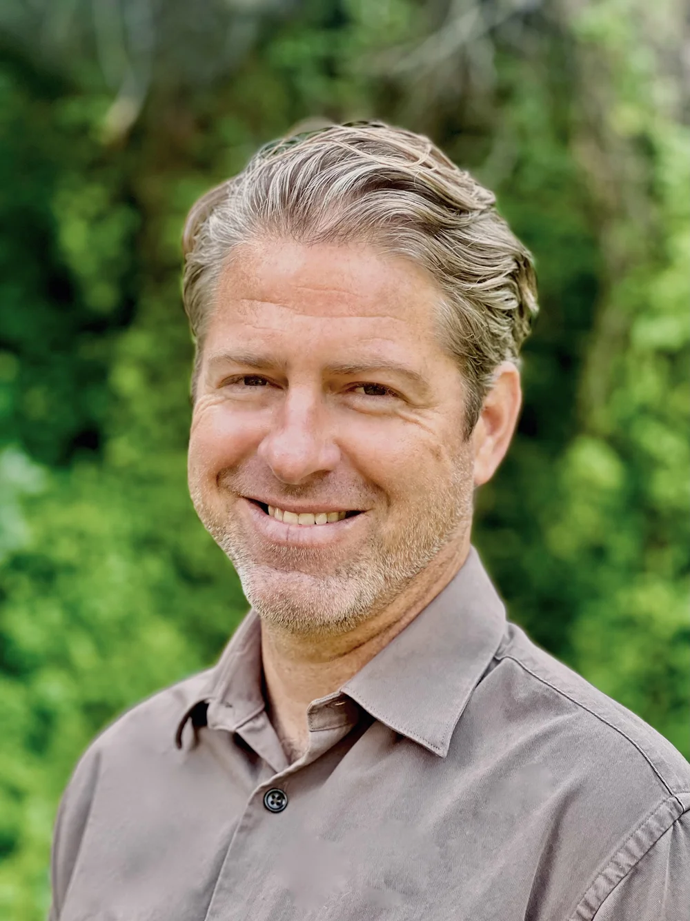 Jonathan Makiri, AMFT