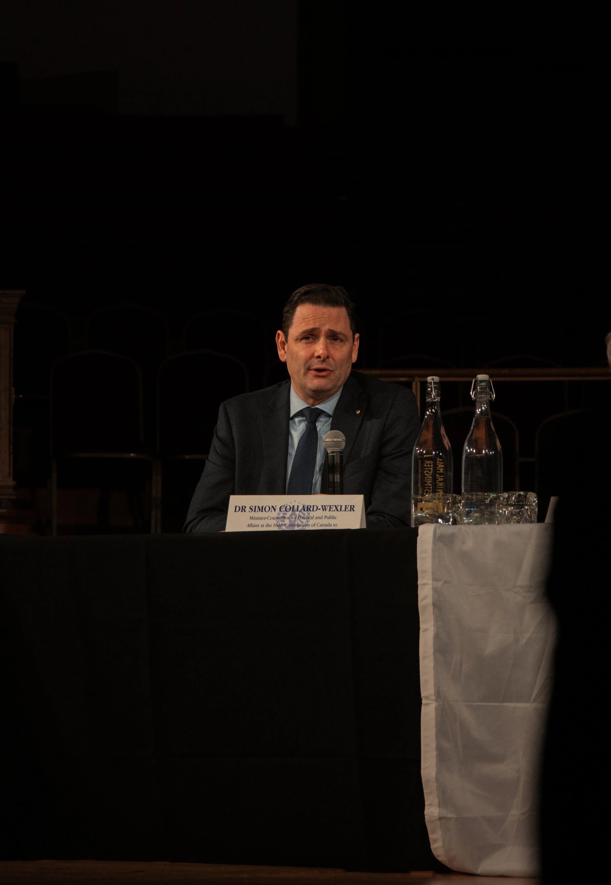 Copy of LiMUN26.Diplomacy Panel-27.jpg