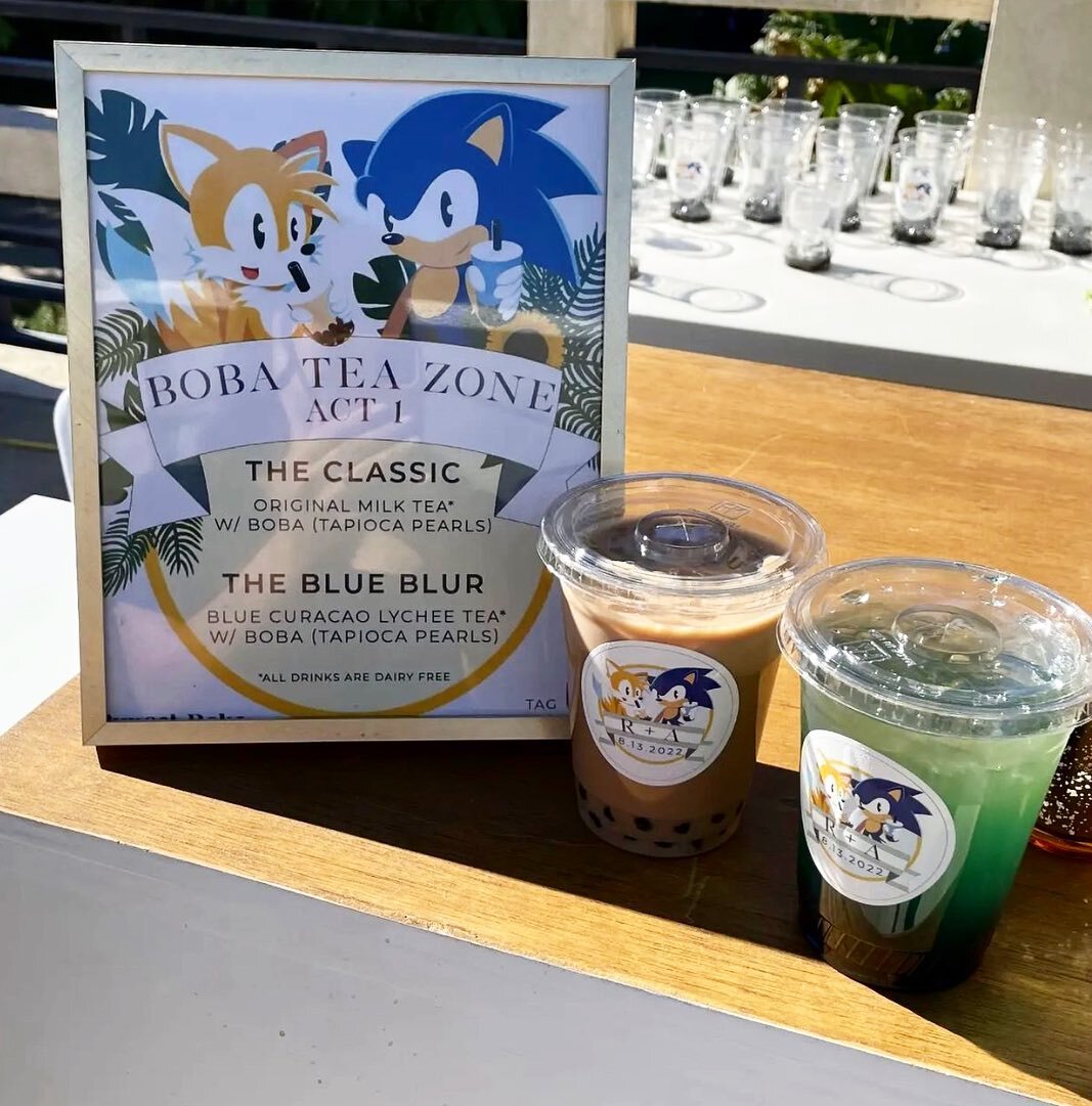 Such a fun event! Sonic themed wedding boba! Art designed by the bride herself. ☺️

#boba #bobacatering #seattleboba