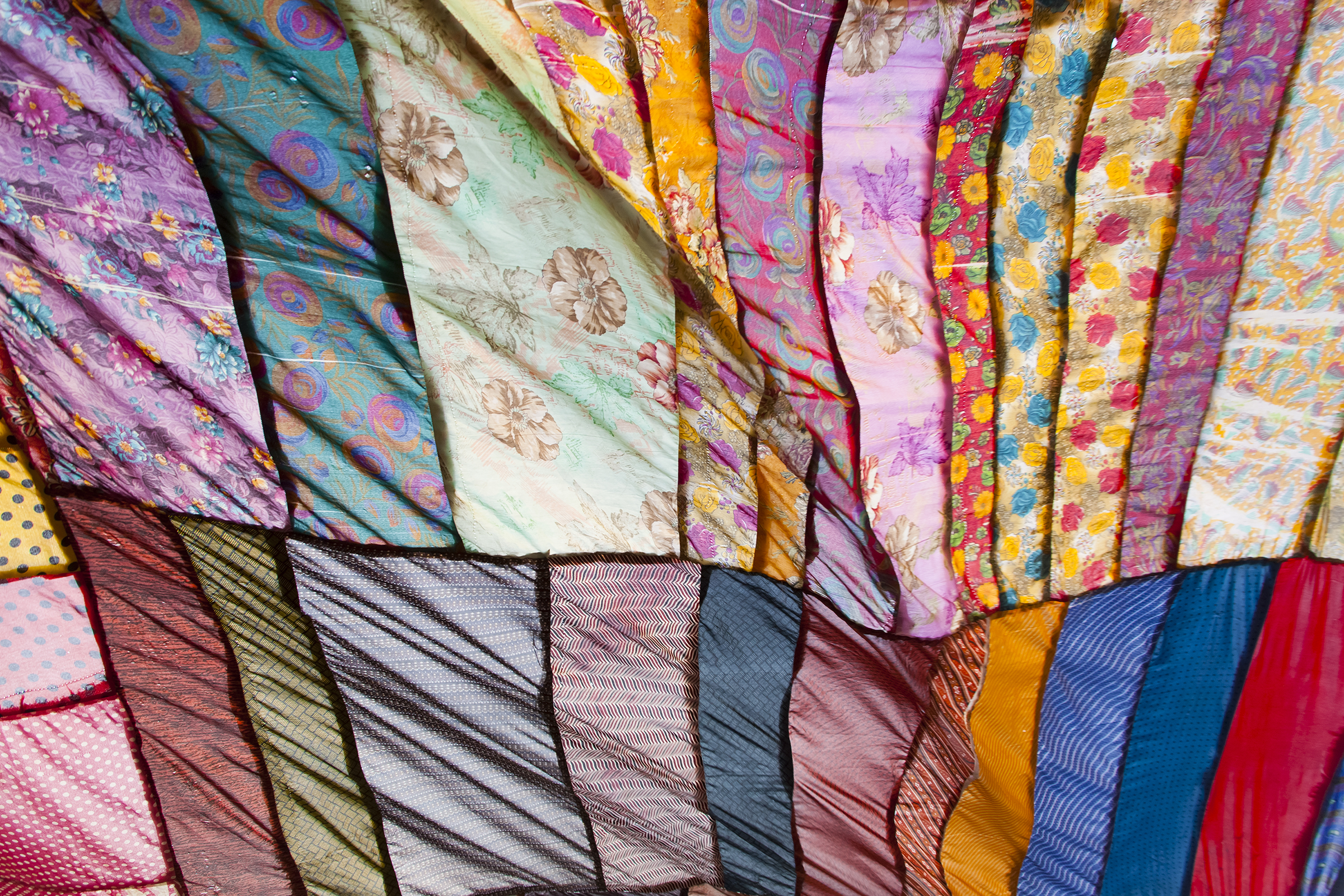 multicolored-indian-cloth_v2_2400.png