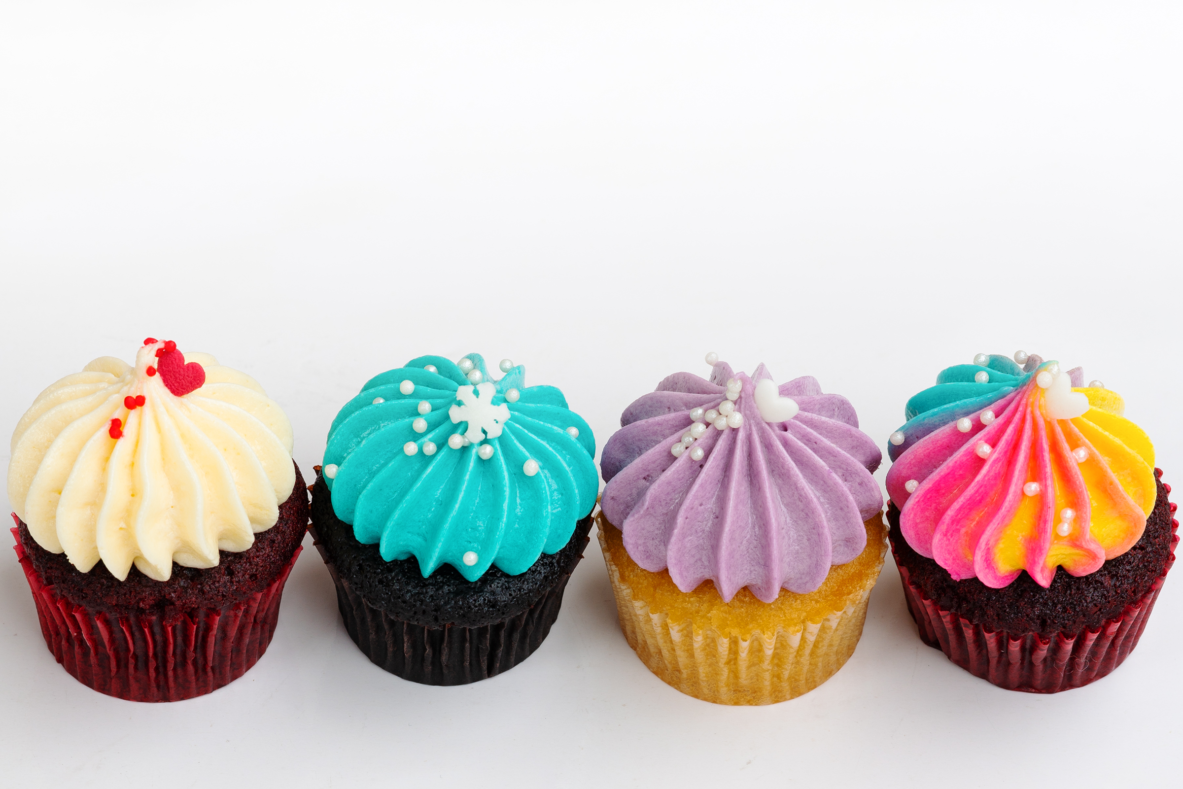 variety-colorful-cute-cupcake-white-background_2400.png