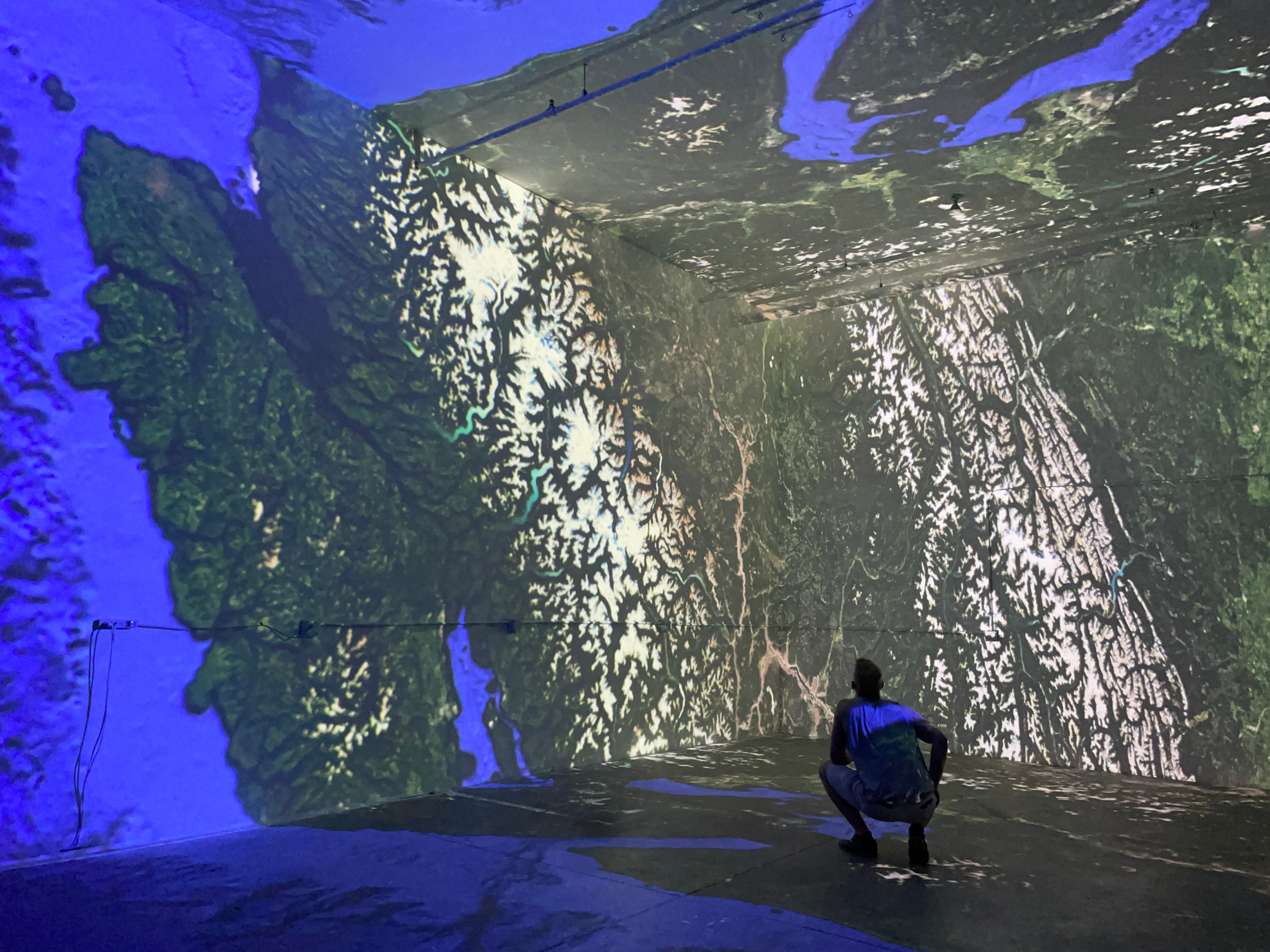 Lumenarius 3D Projection Mapping System - 360º Immersive Projection Mapping Room - Gallery 2.png