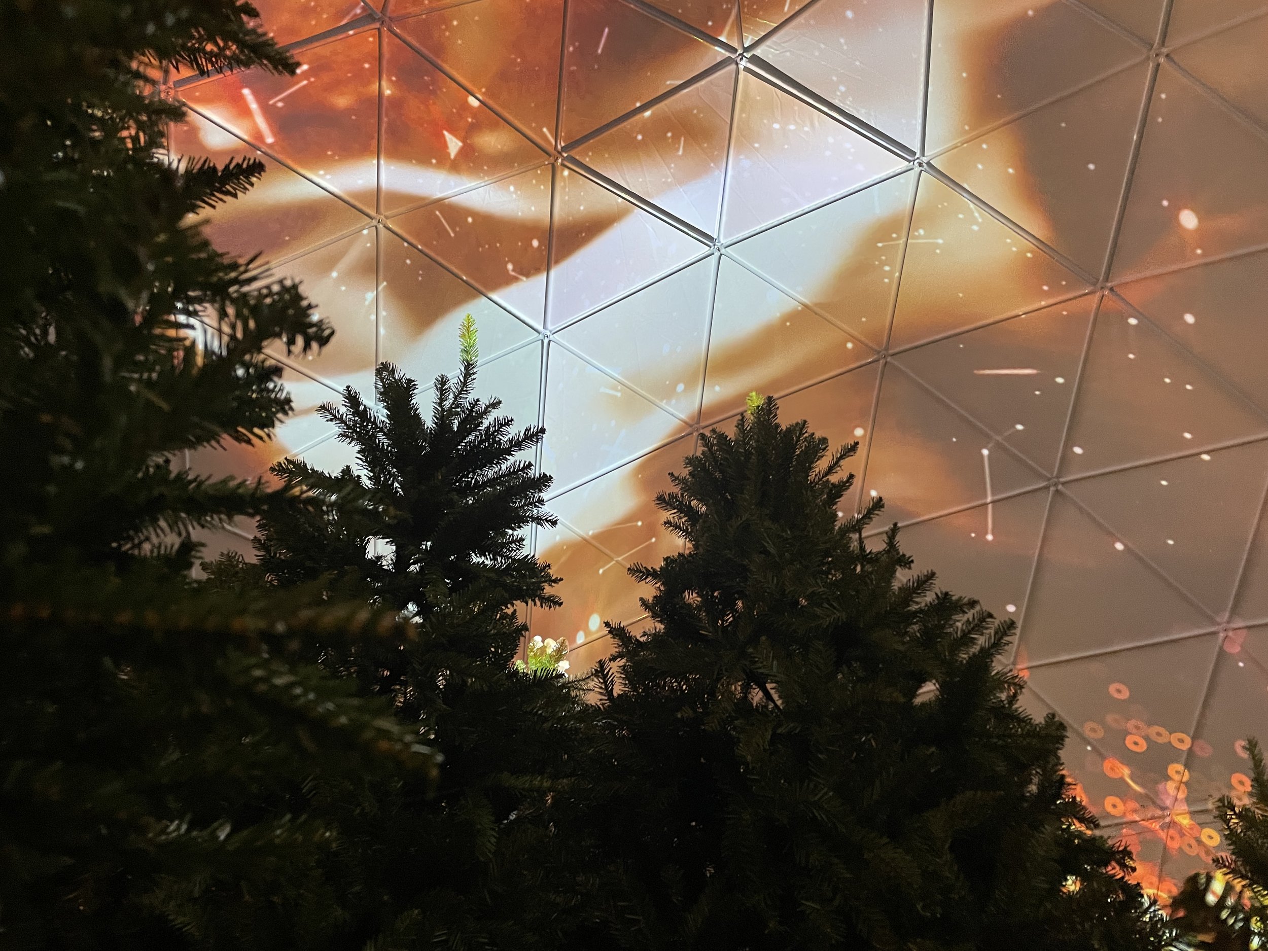 Lumenarius Desert Ridge Marketplace Ember Loung Immersive Projection Mapping Dome 155.JPG