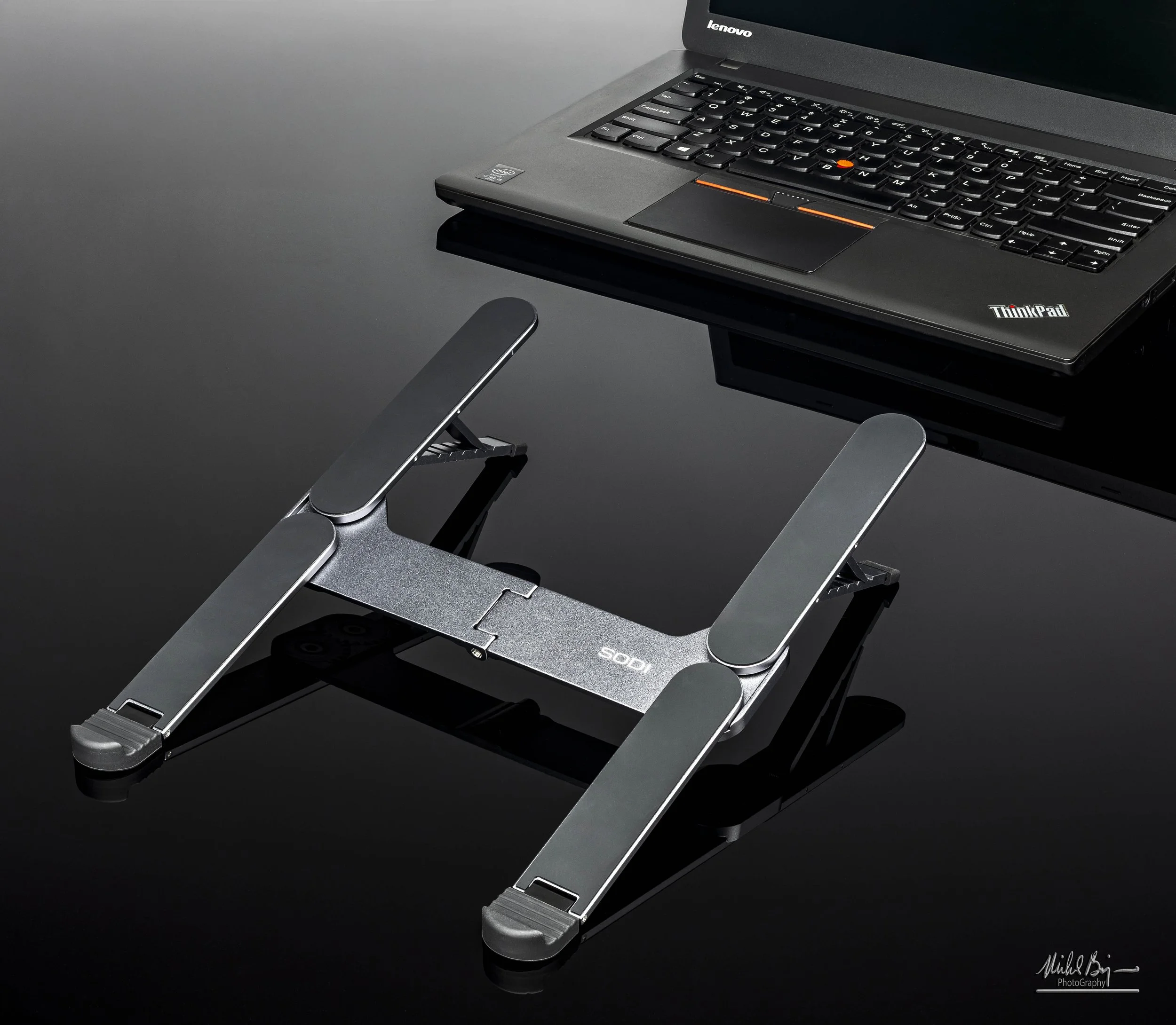 Laptop Stand Final Edit-2.jpg