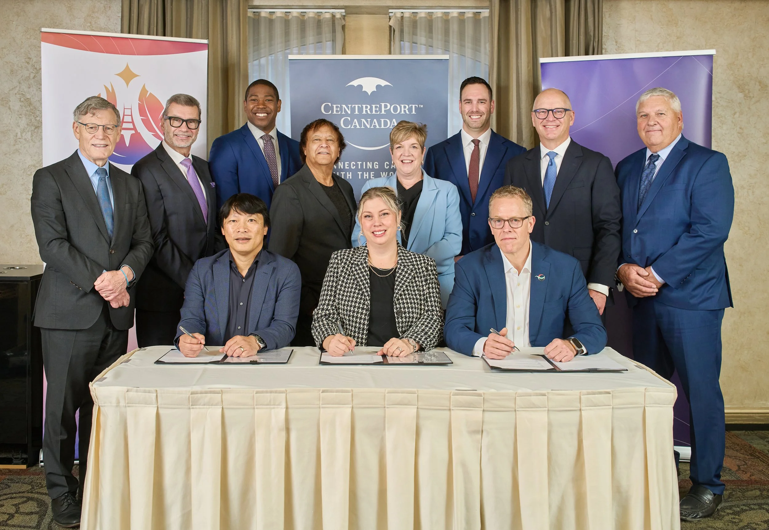 Arctic Gateway Group, CentrePort Canada and DP World Sign Memorandum of Understanding to Grow Trade