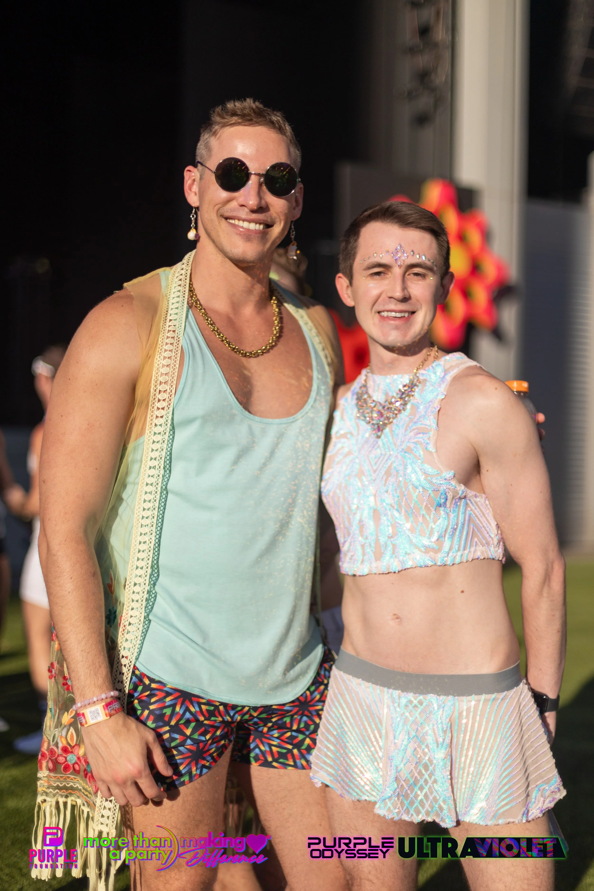 PPW25-02-PHOTOS-10 GLOW-34.jpg