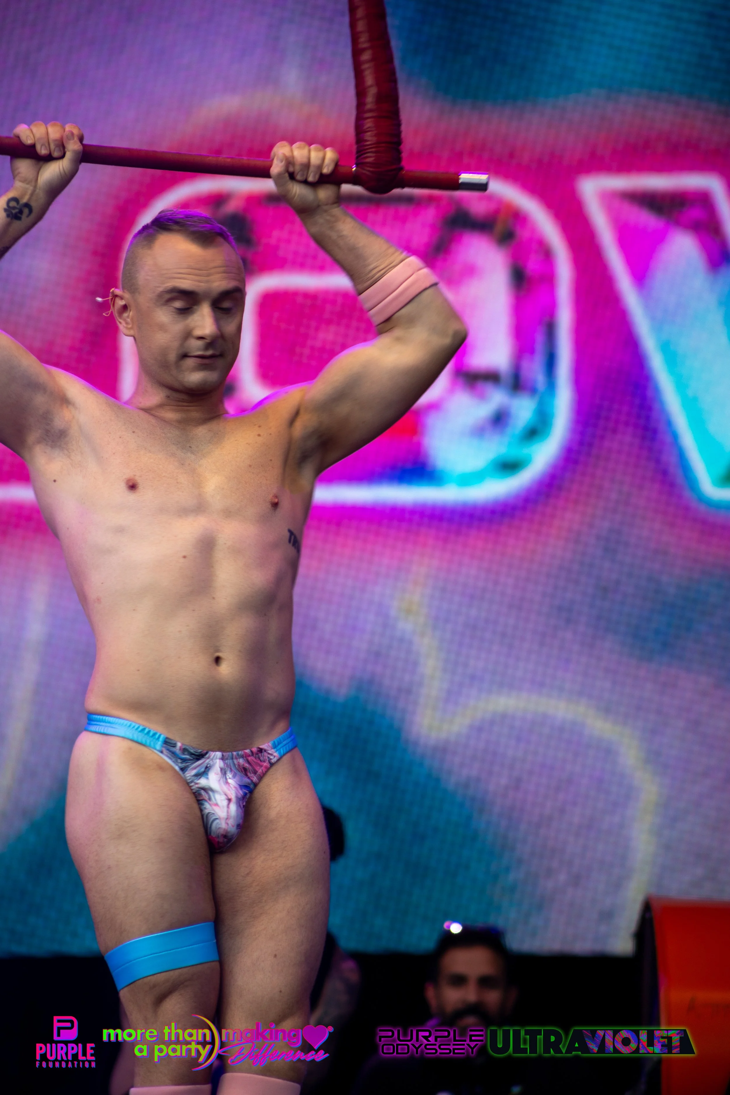 PPW25-02-PHOTOS-10 GLOW-51.jpg