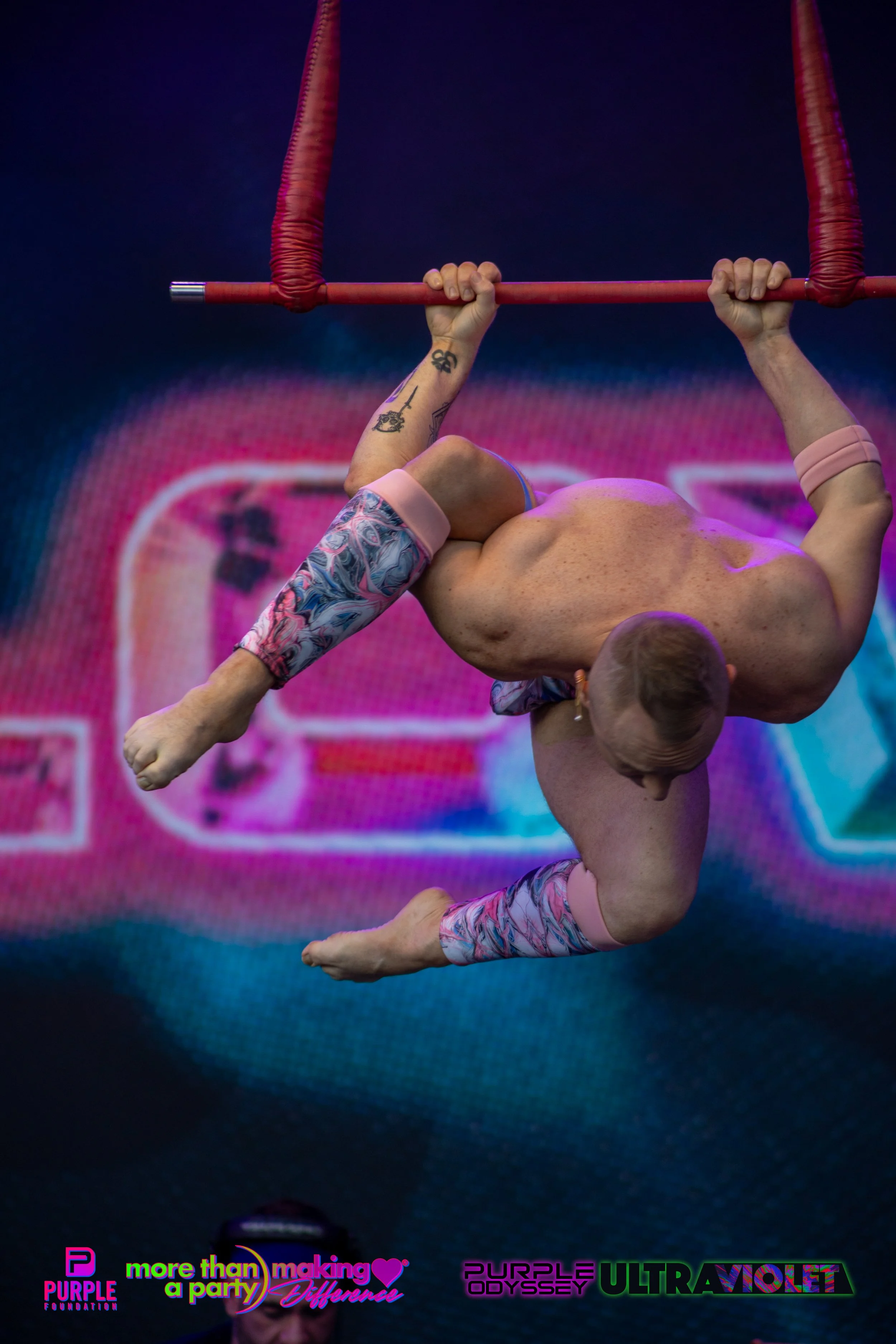 PPW25-02-PHOTOS-10 GLOW-52.jpg