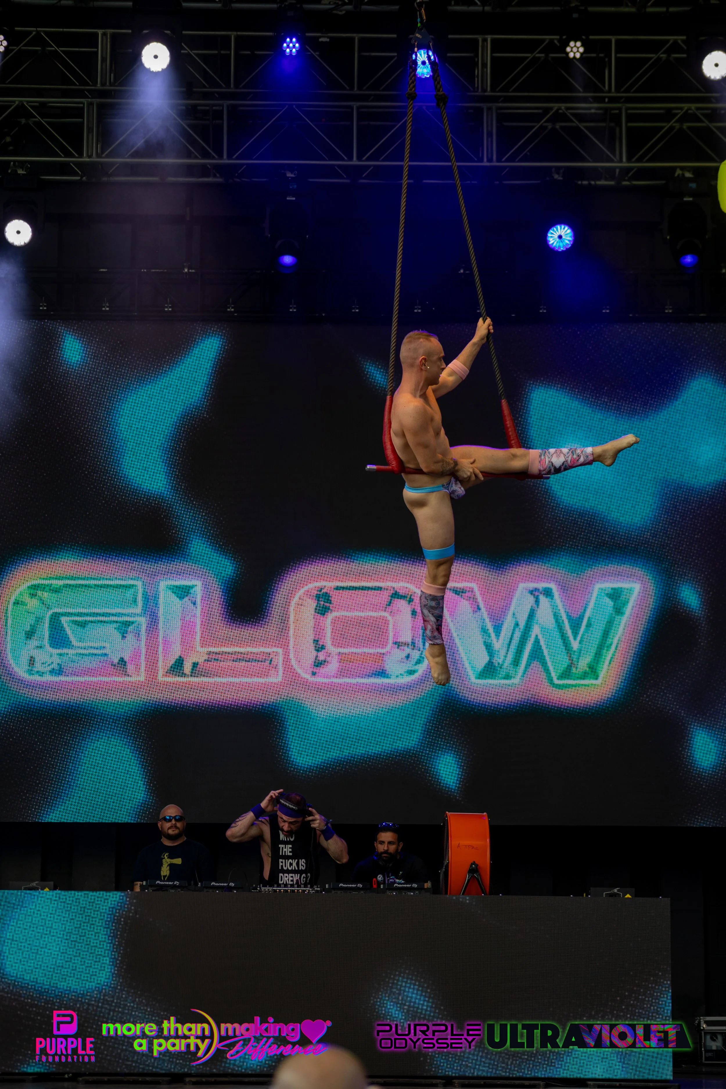 PPW25-02-PHOTOS-10 GLOW-56.jpg