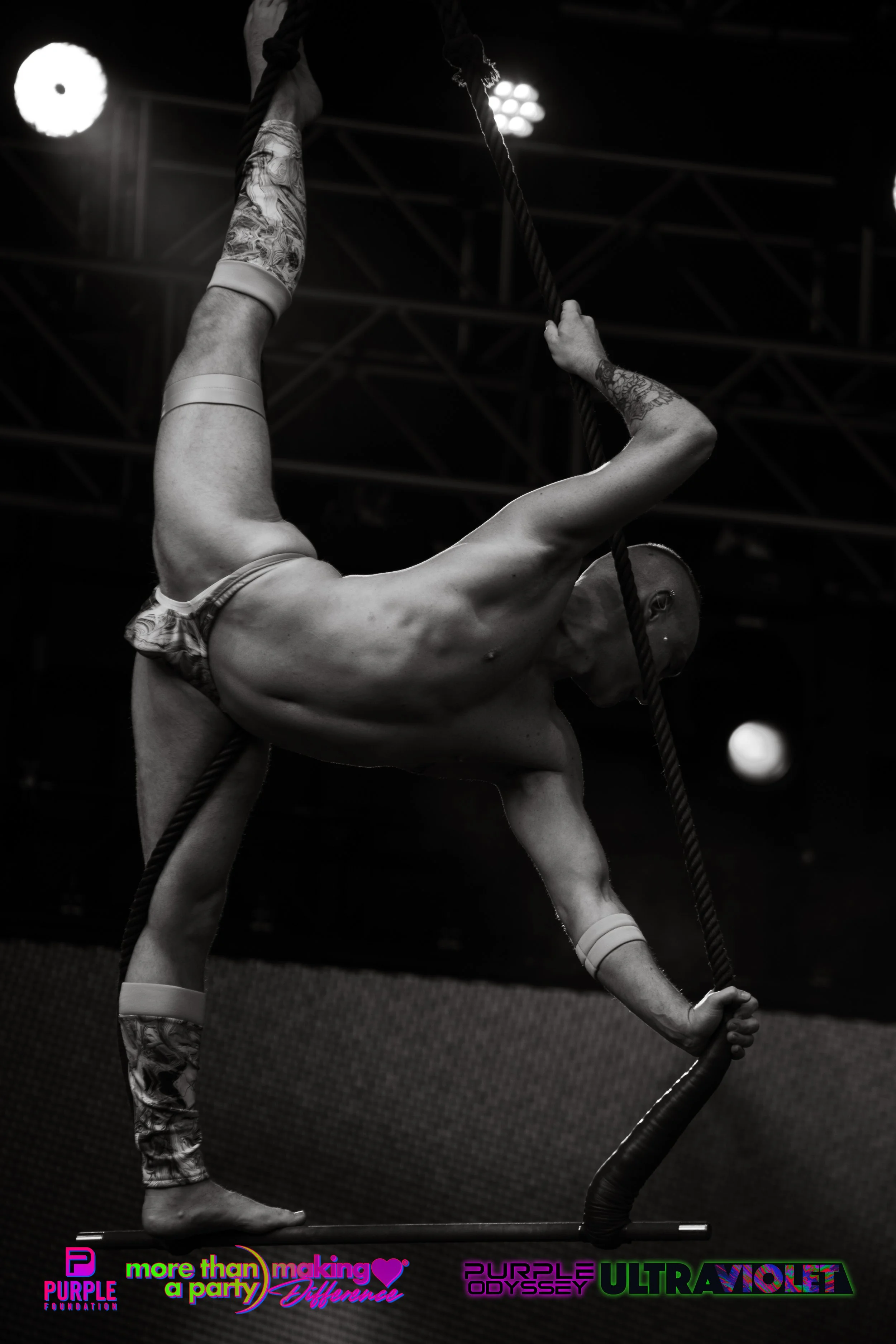 PPW25-02-PHOTOS-10 GLOW-66.jpg