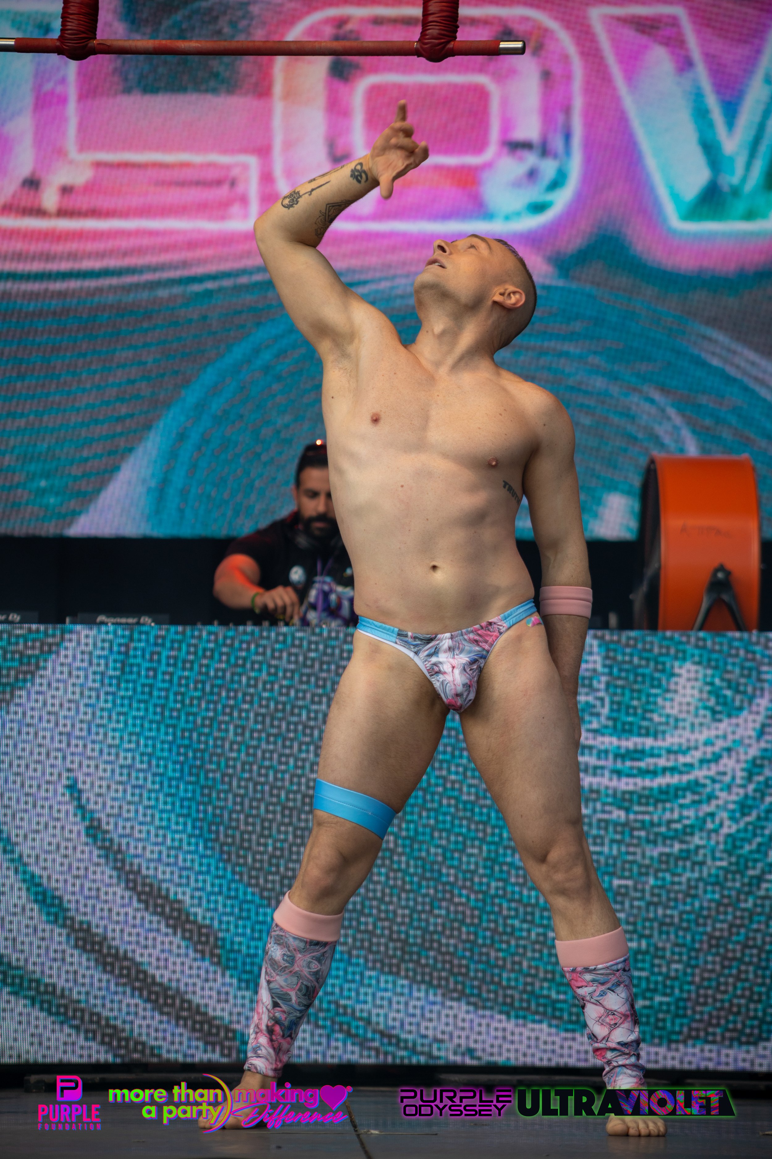 PPW25-02-PHOTOS-10 GLOW-73.jpg